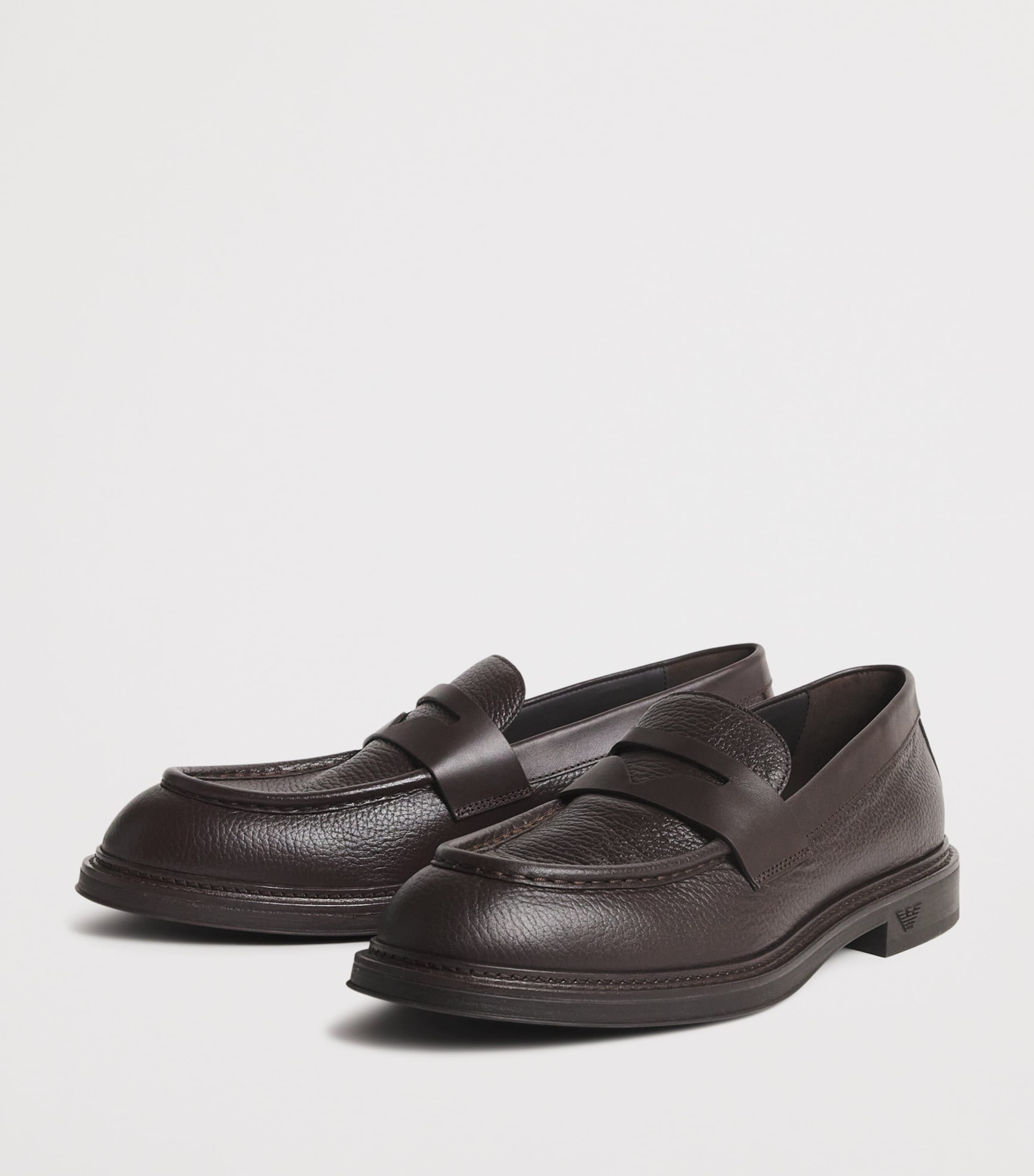 Grained Leather Loafers U8130 Image 3