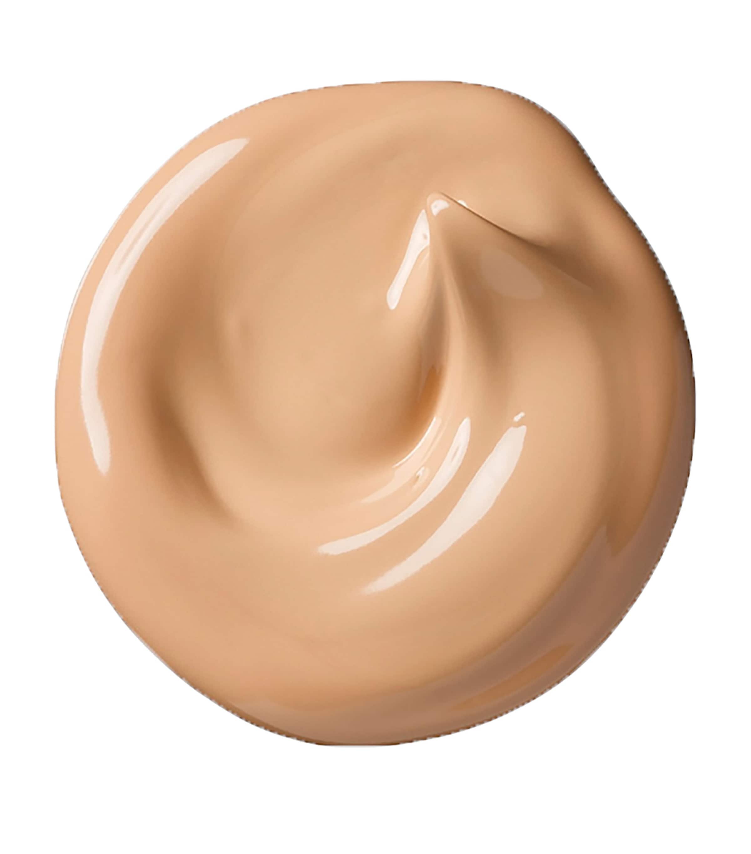 Cellular Performance Cream Foundation CF22 NATURAL BEIGE Image 2