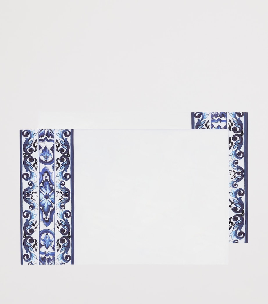 Dolce&Gabbana Casa Set of 2 Cotton Majolica Pillowcases (50cm x 80cm) Bianco/blu Med Image 2