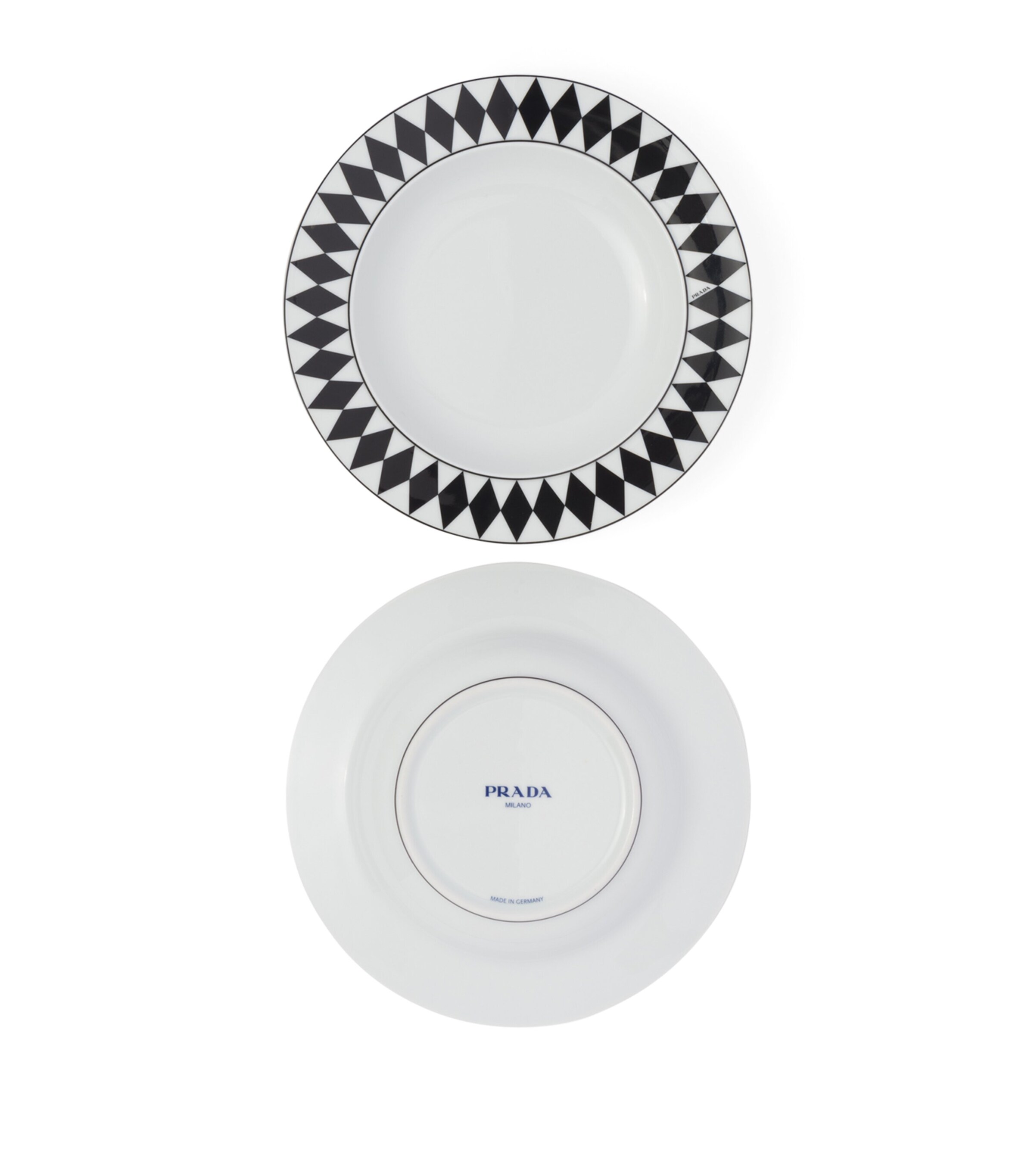 Set of 2 Porcelain Chequerboard Soup Plates (22cm) F0E5W Image 2