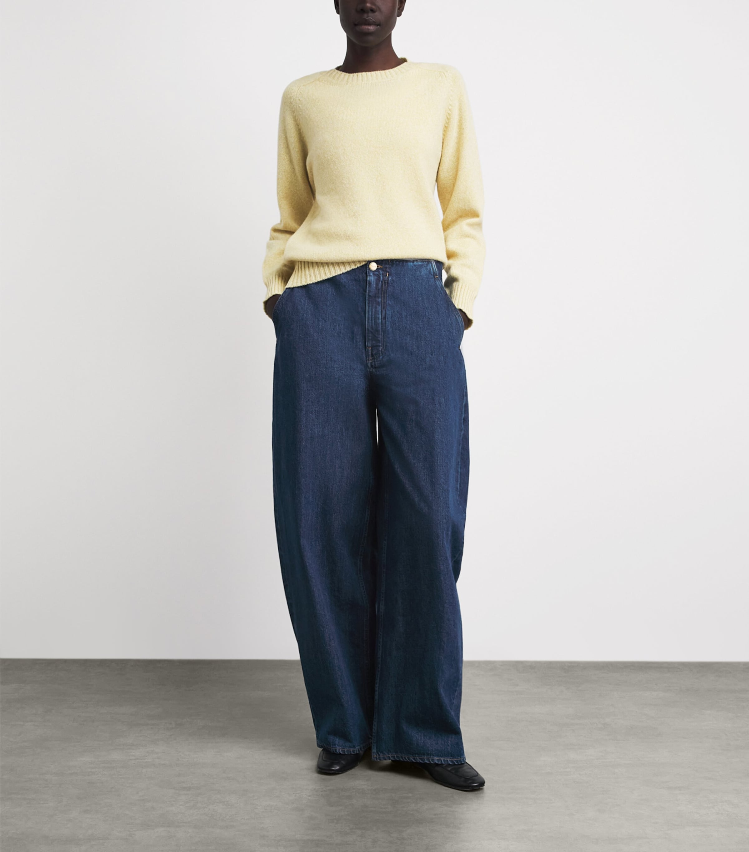Jil Sander Womens Mid-Rise Barrel Jeans Medium Denim Image 2