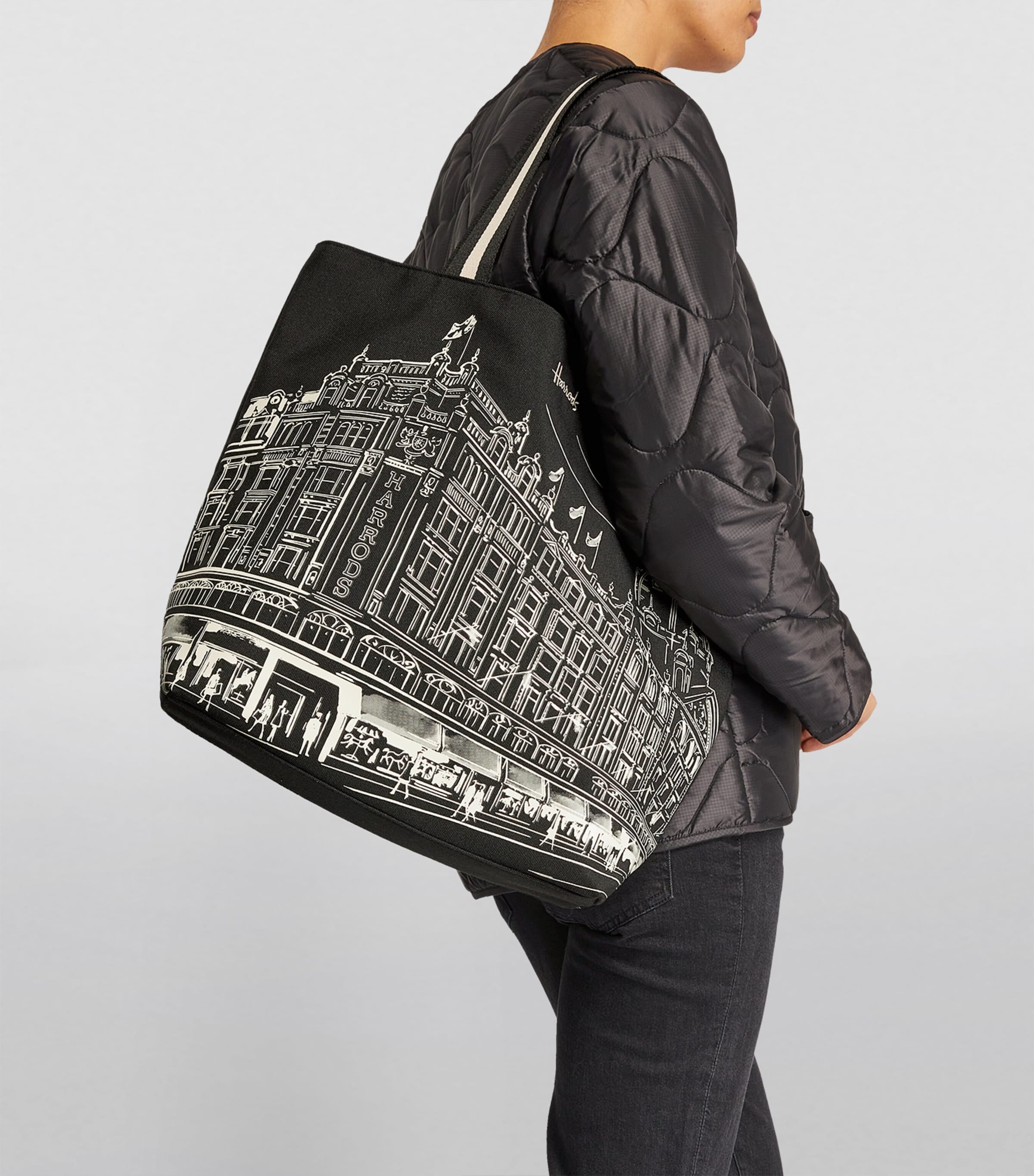 【ハロッズ限定品】Harrods Corner View トートバッグ ブラック ハロッズ限定品】Harrods Corner View トートバッグ ブラック