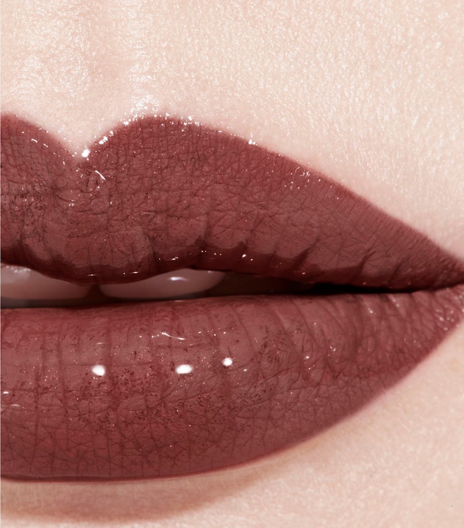 LE ROUGE DUO ULTRA TENUE Liquid Lip Colour INTENSE NUDE 194 Image 3