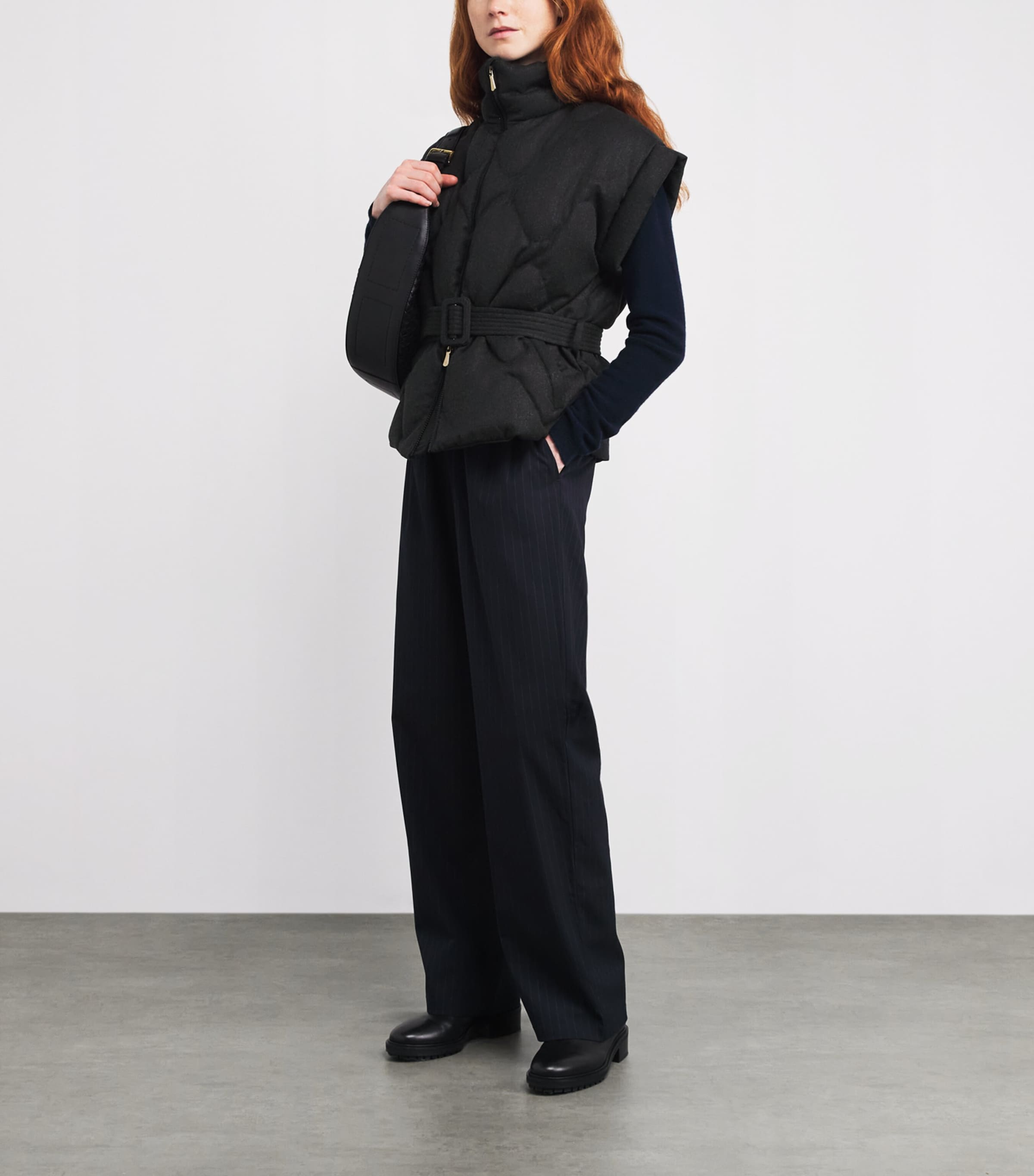 Down Belted Gilet CARBONE Image 2