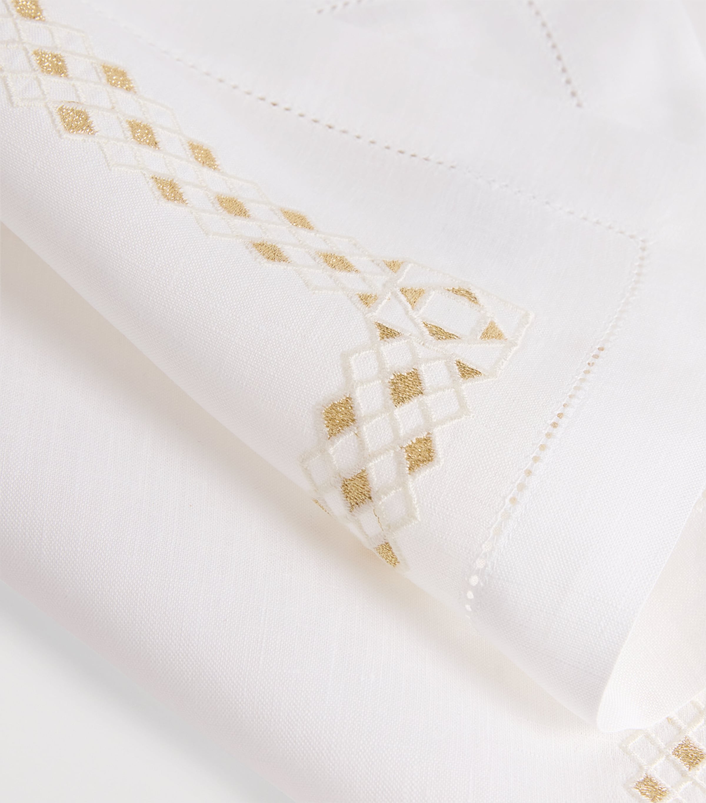 Linen Embroidered Liri Placemat (35cm x 50cm) WHITE/GOLD Image 4