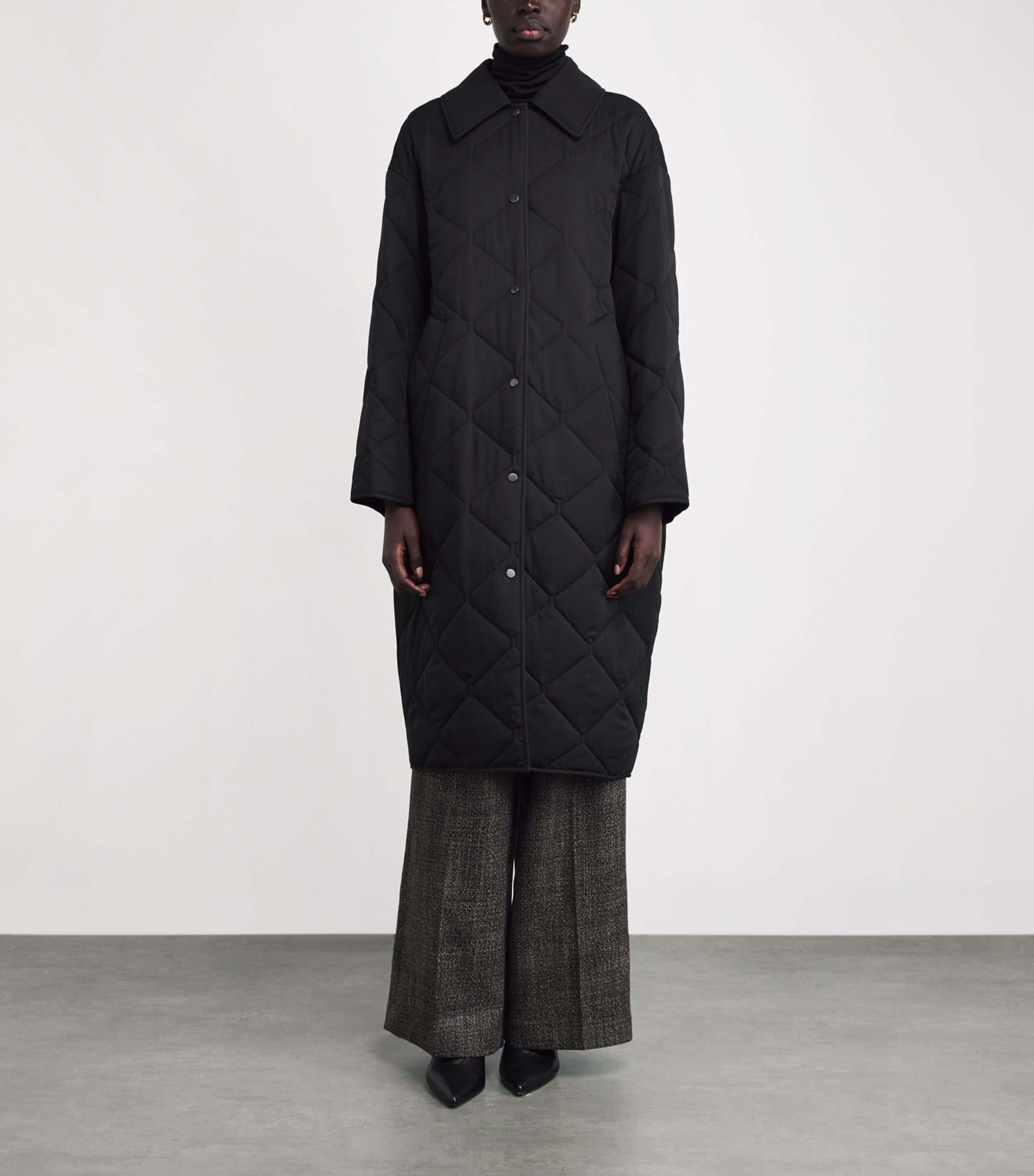 Diamond Quilted Penny Coat BLACK Image 3