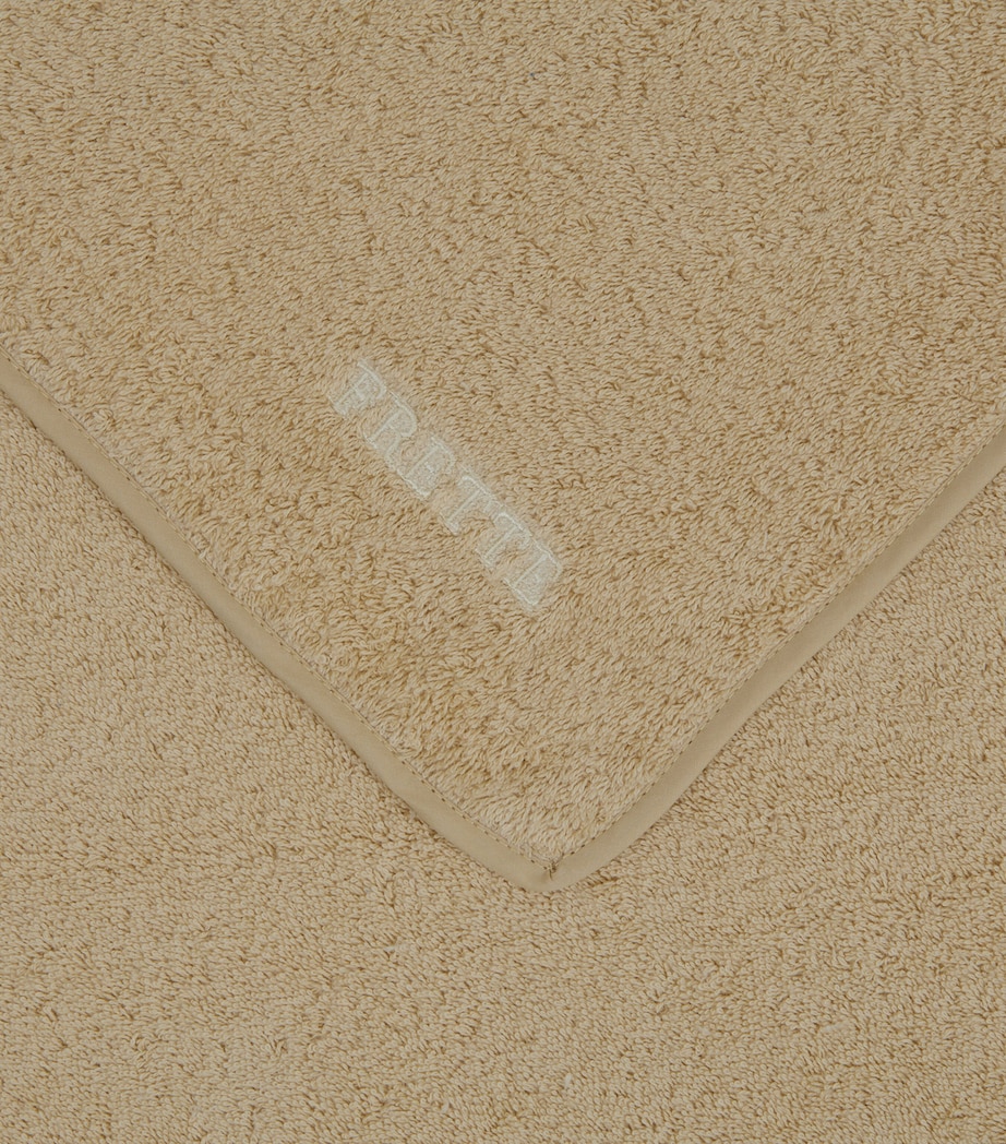 Frette Cotto Unito Bath Towel (60cm x 110cm) Golden Beige Image 5