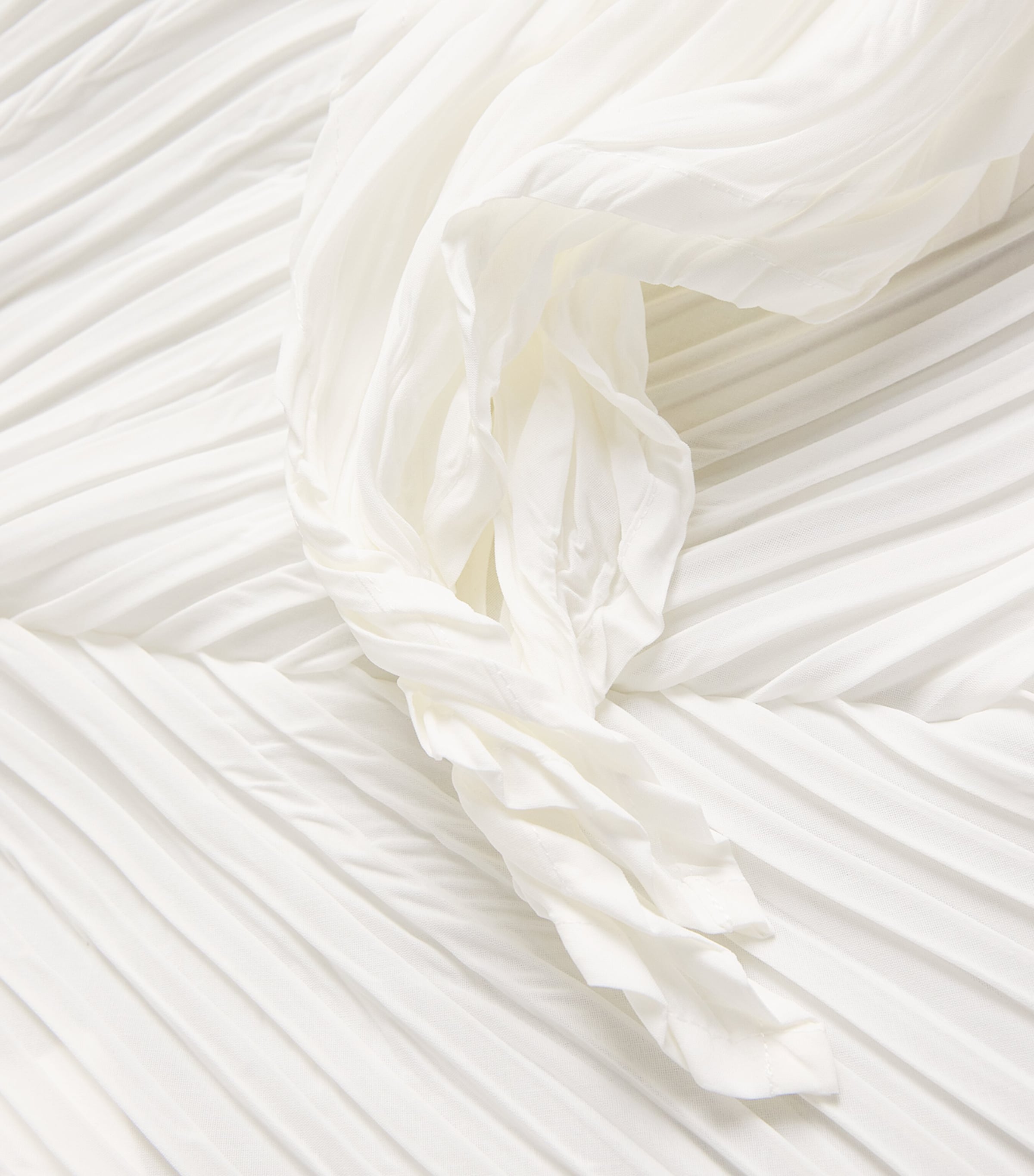 Wrinkled and Twisted Top 05 Image 5