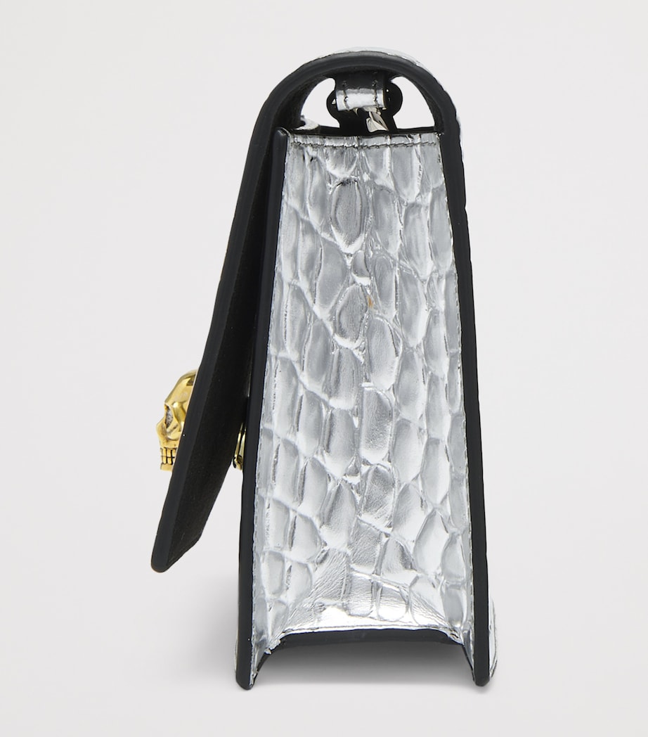 Small Leather Skull Cross-Body Bag 1402 Image 3