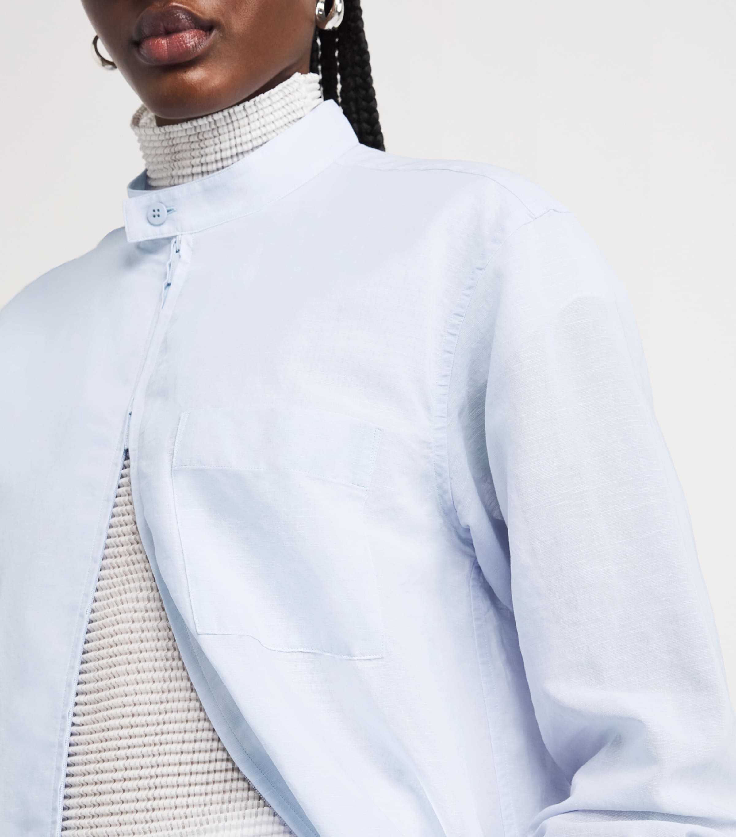 Cotton-Linen Paper-Esque U Shirt 70 Image 6