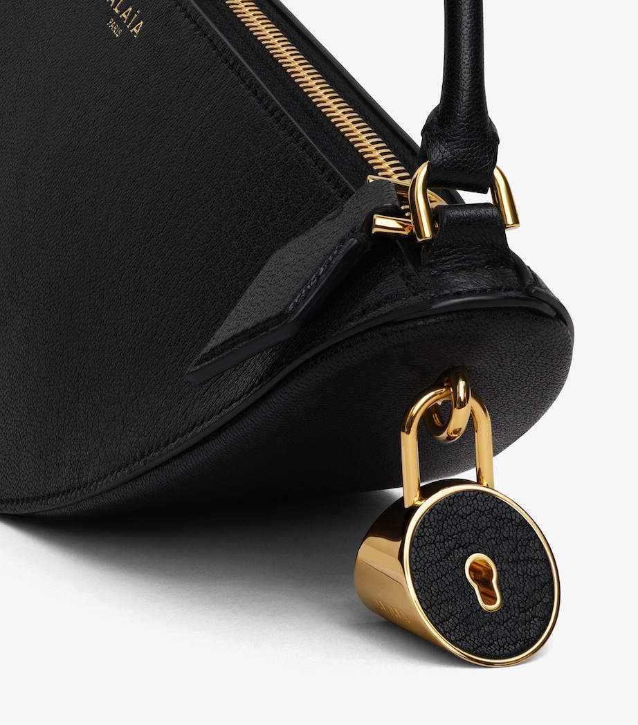 Alaïa Leather Le Demi-Coeur Shoulder Bag Noir Image 5