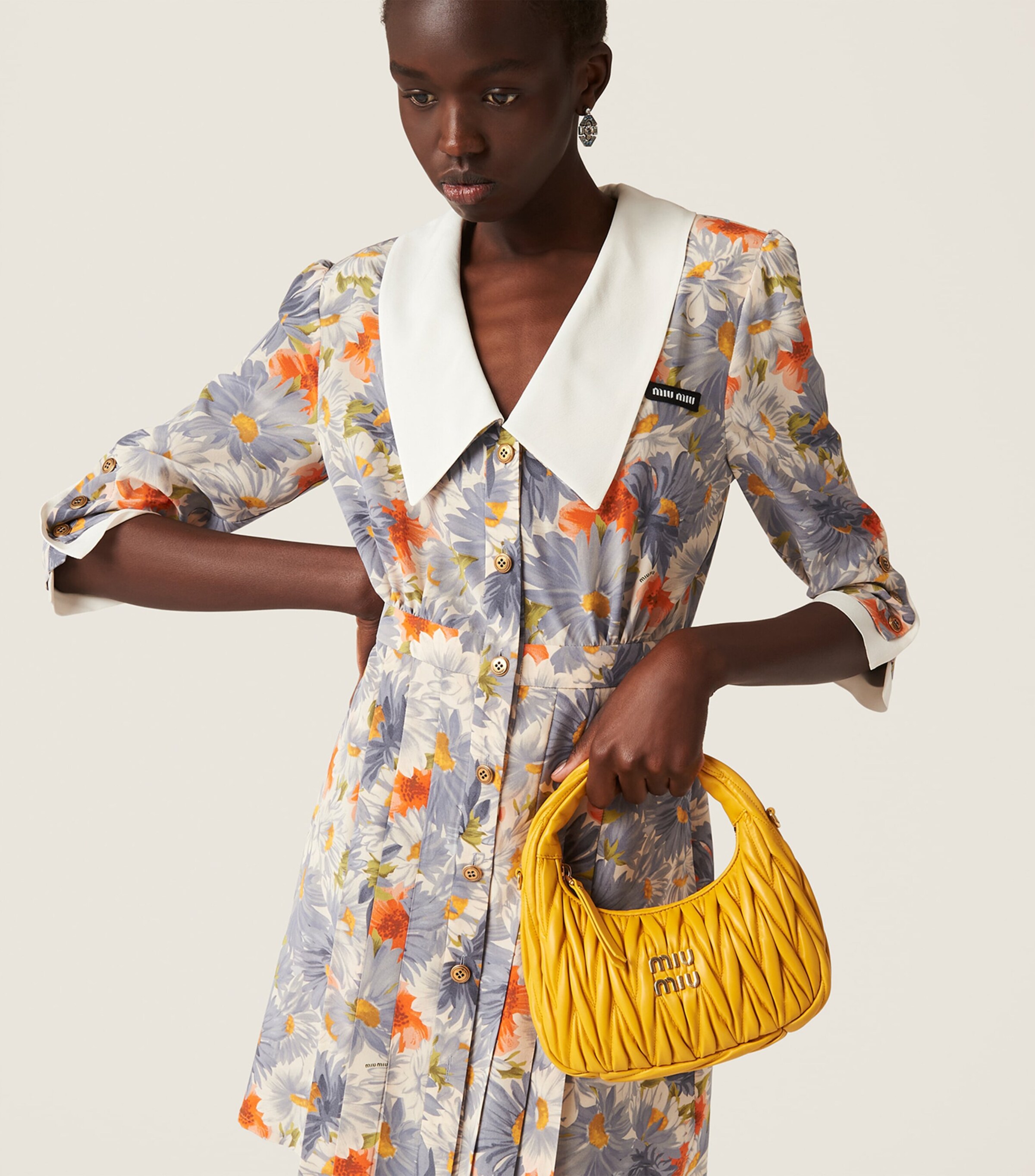 Small Matelassé Leather Wander Top-Handle Bag F065Y Image 6