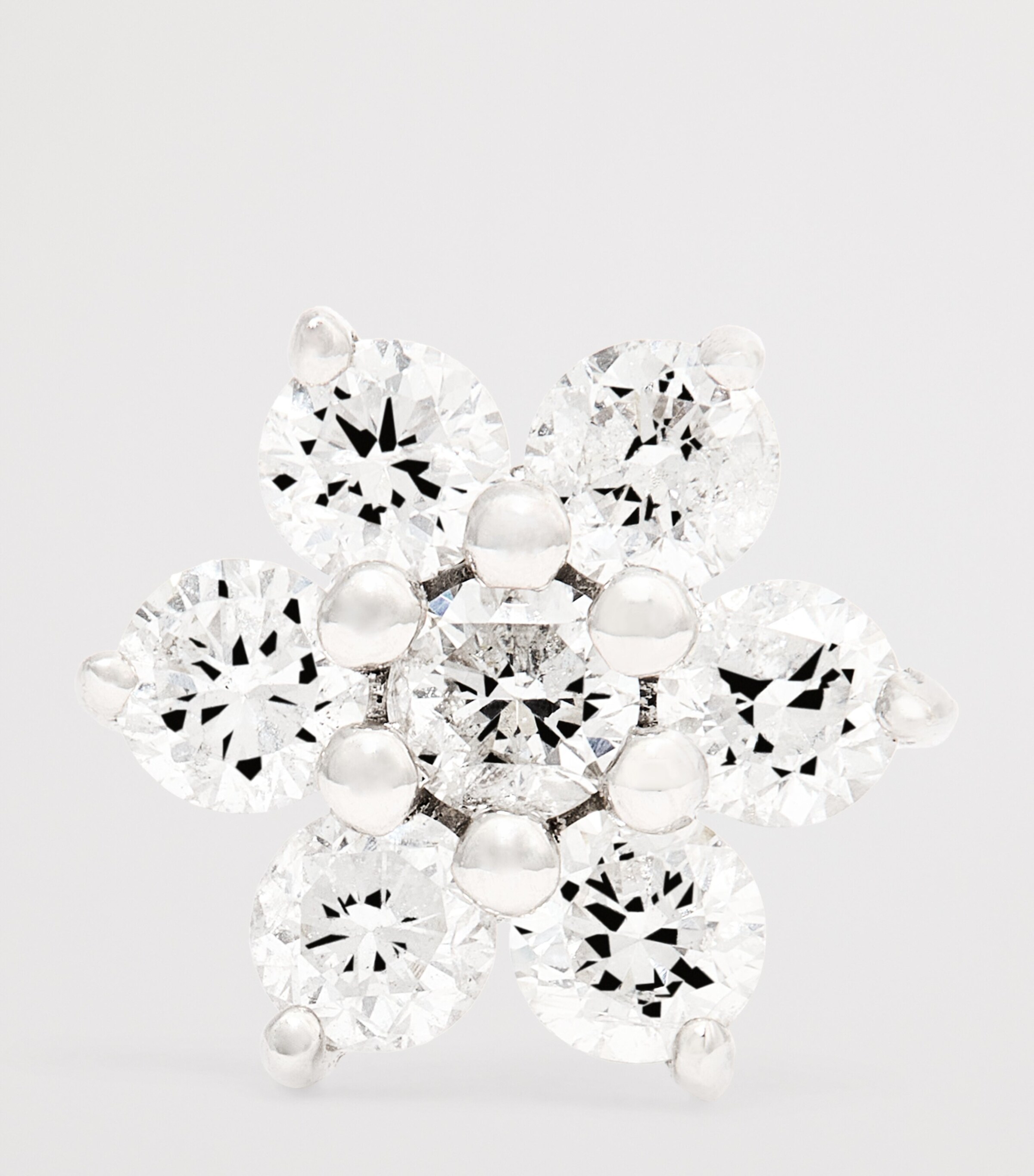 Persée White Gold and Diamond Flower Single Stud Earring White Gold Image 3