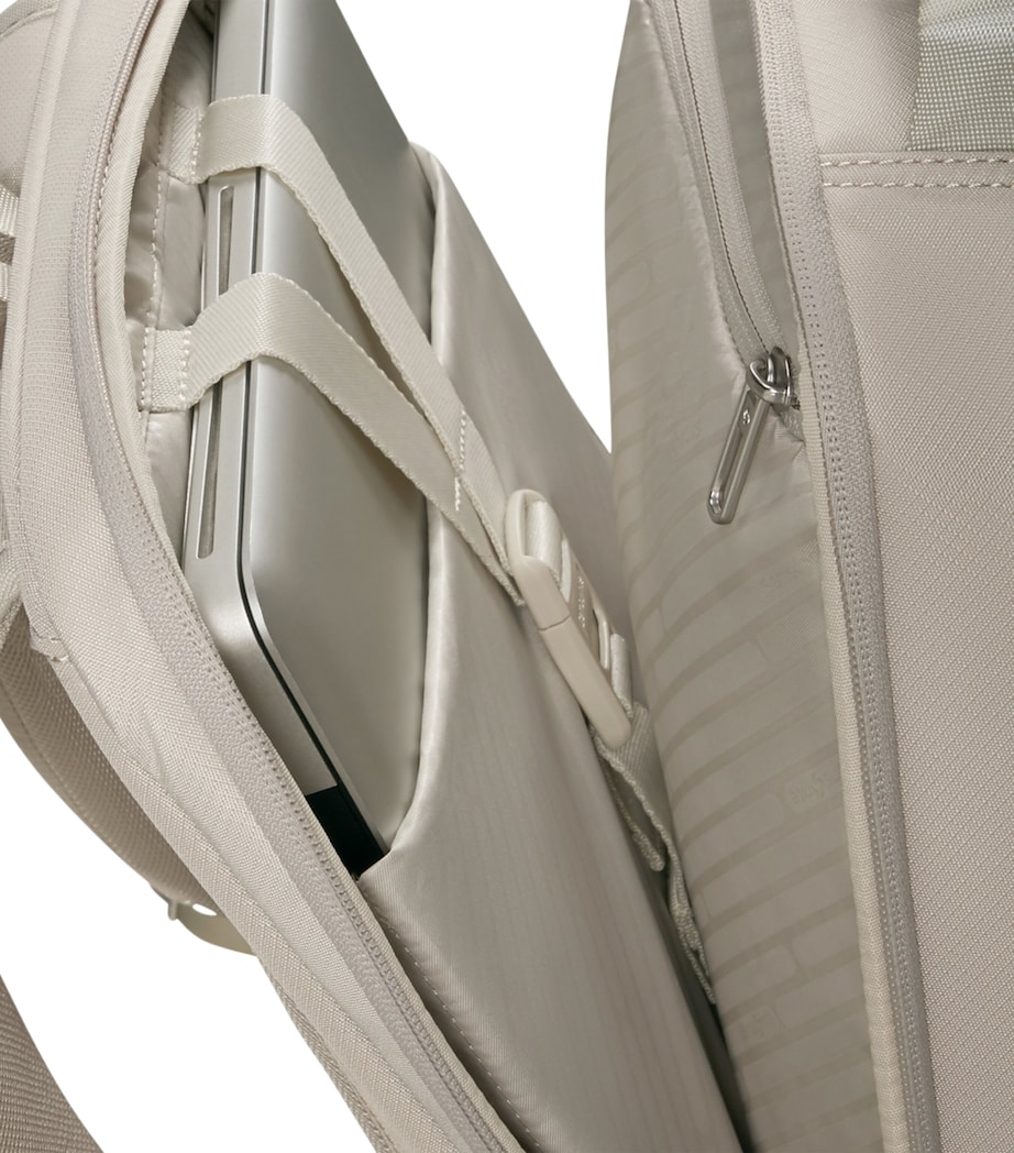 Paralux 2-In-1 Travel Backpack STONE GREY 1830 Image 10