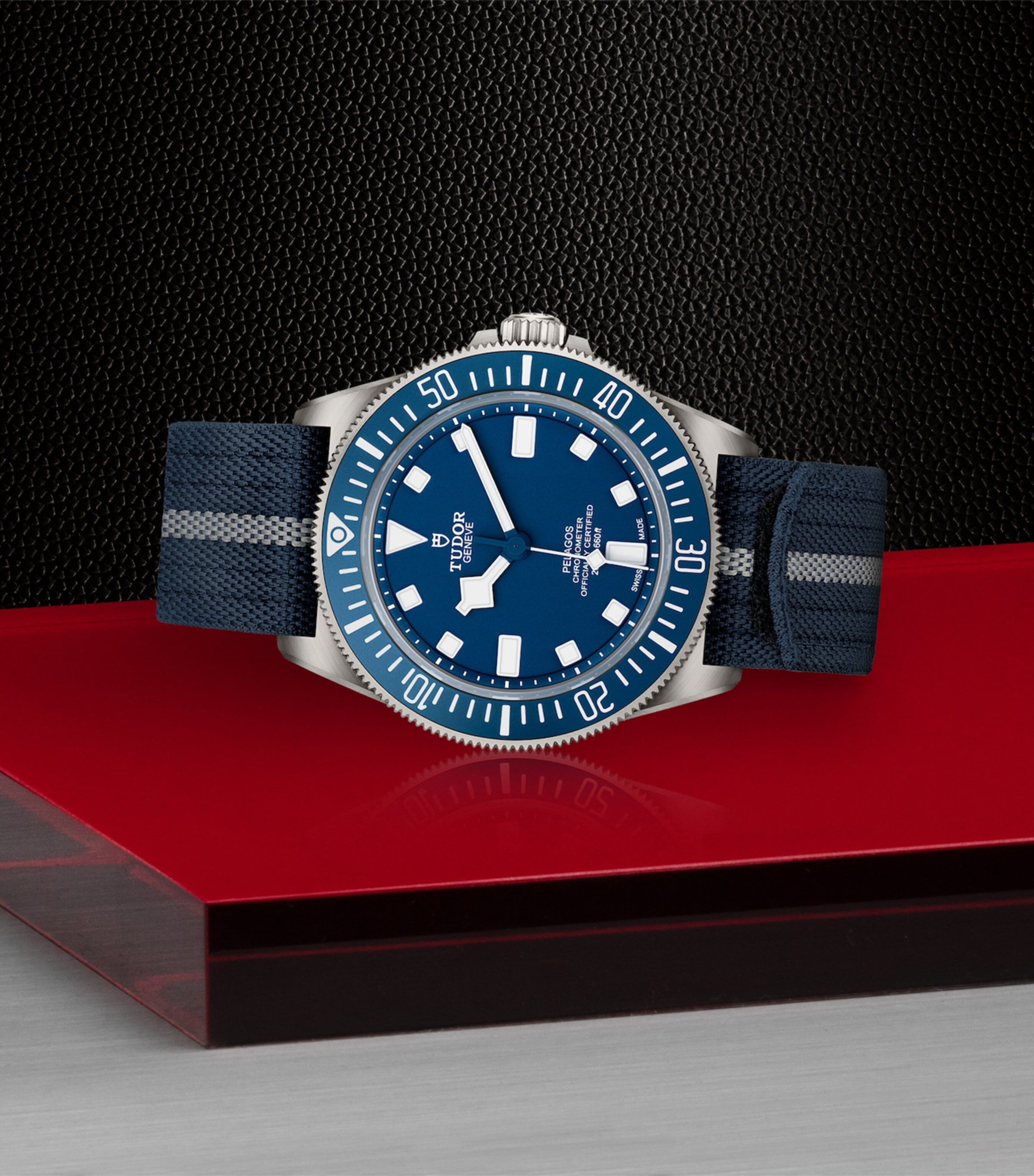 Pelagos FXD Titanium Watch 42mm BLUE Image 2