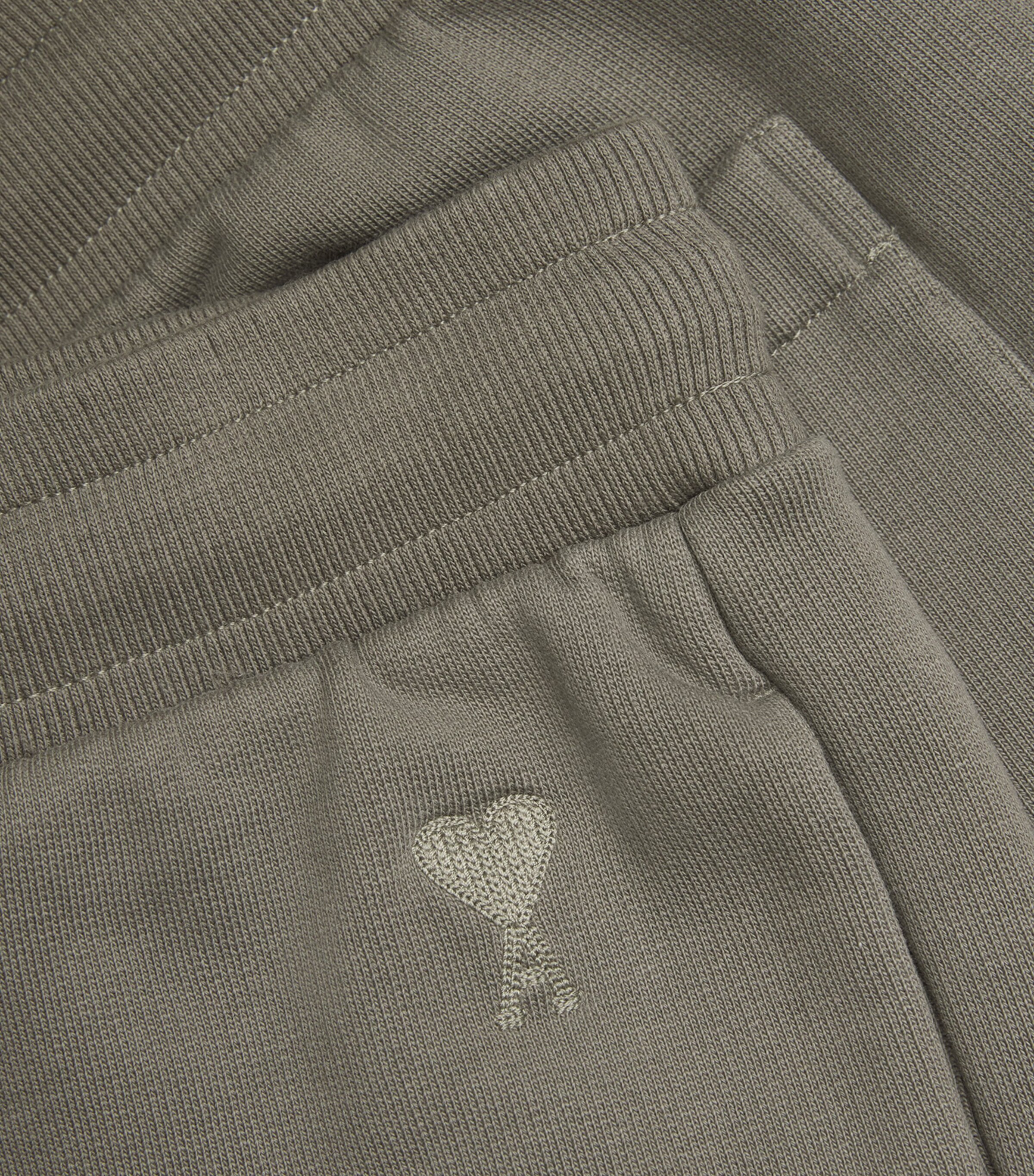 AMI Paris Mens Cotton Ami de Coeur Sweatpants Gris Image 5