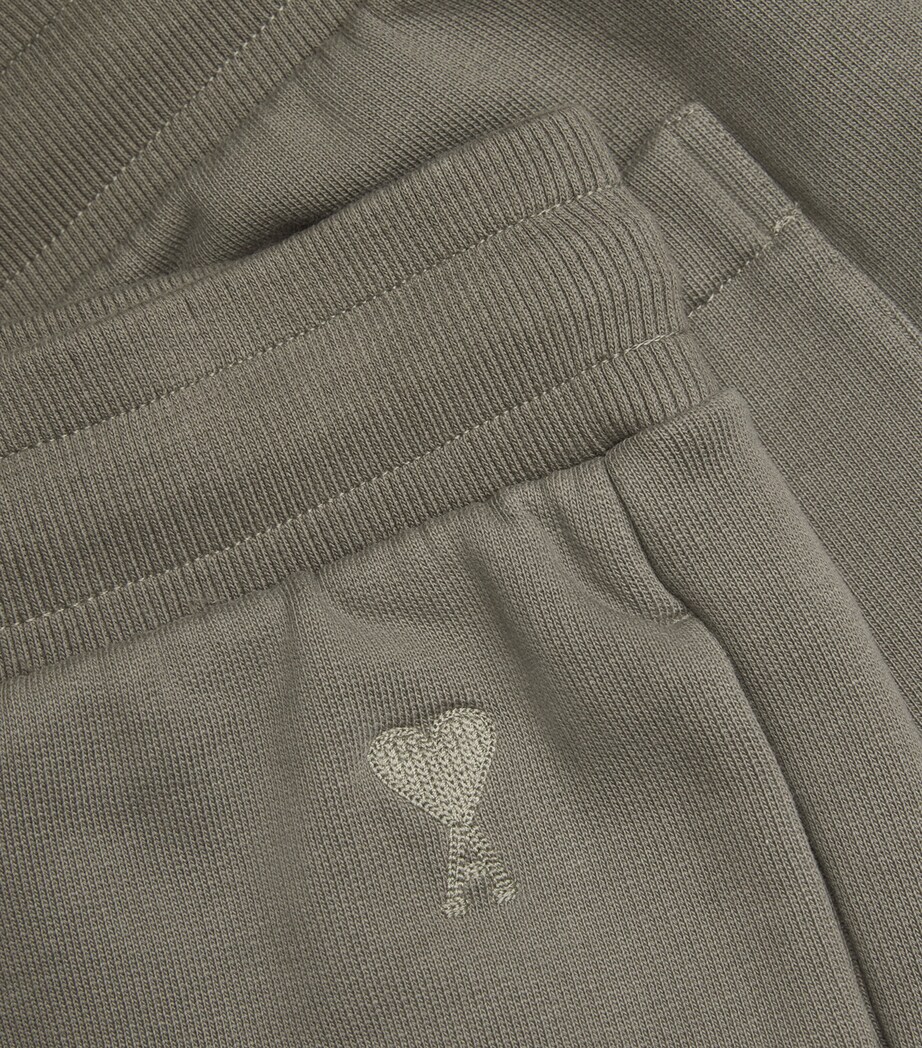 AMI Paris Mens Cotton Ami de Coeur Sweatpants Gris Image 5