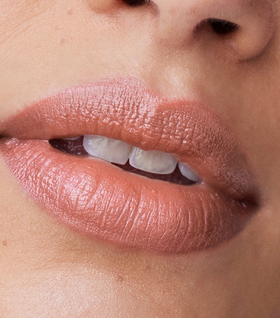 Pop Longwear Shine Lipstick NUDE POP Image 3