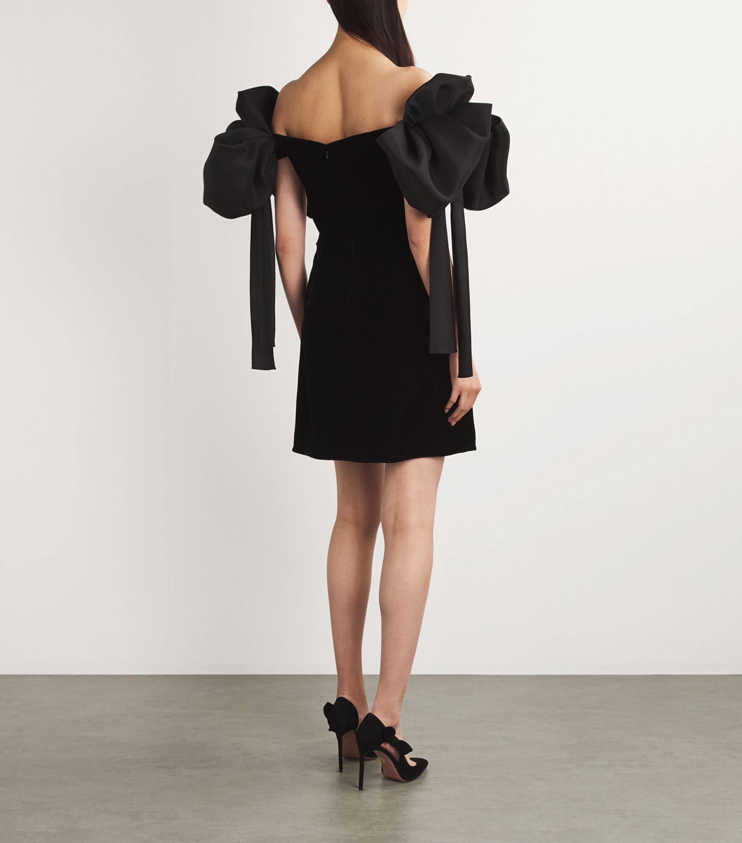 Carolina Herrera Womens Velvet Off-The-Shoulder Mini Dress Black Image 3