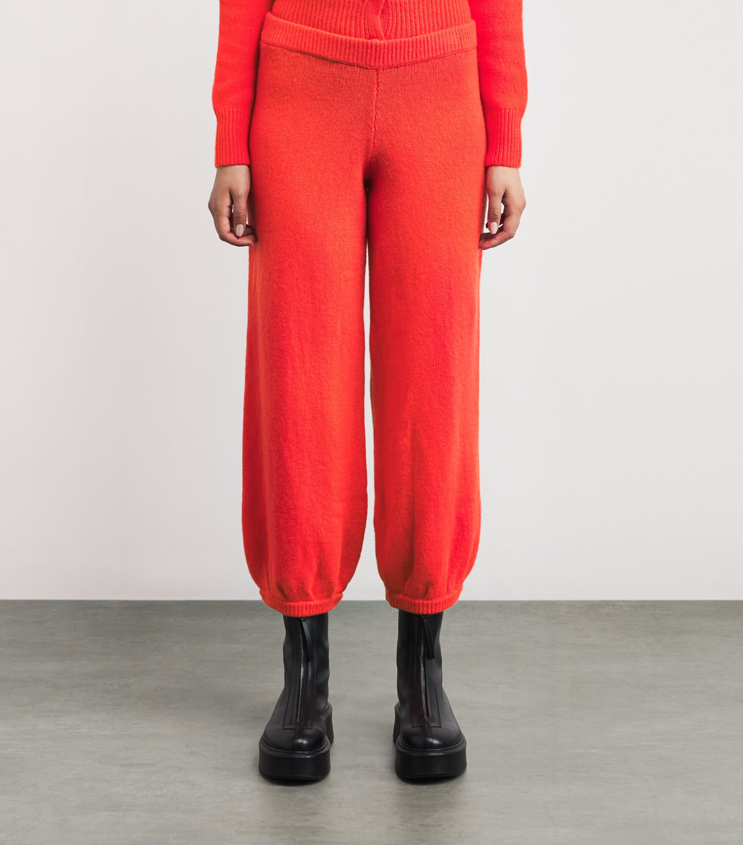 Cashmere Kalamata Sweatpants CHERRY Image 3