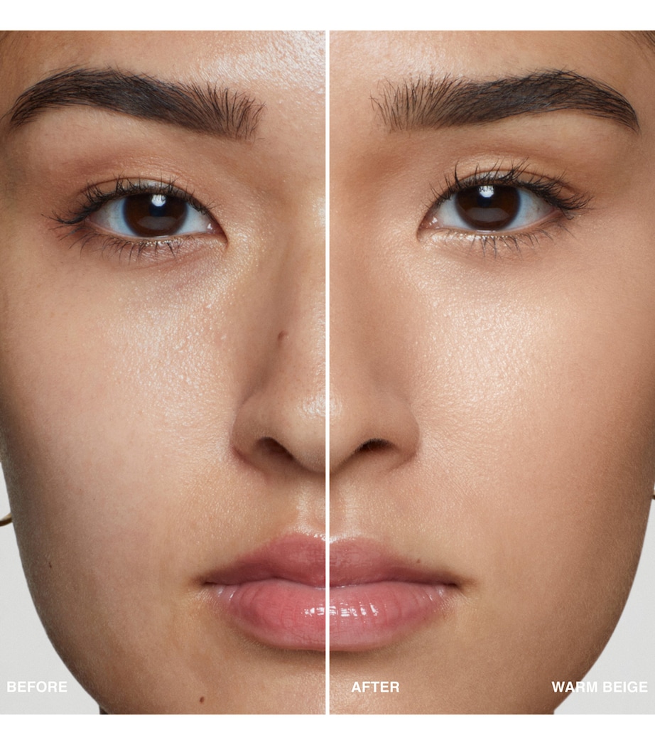 Intensive Serum Foundation SPF 40 - WARM BEIGE Image 3