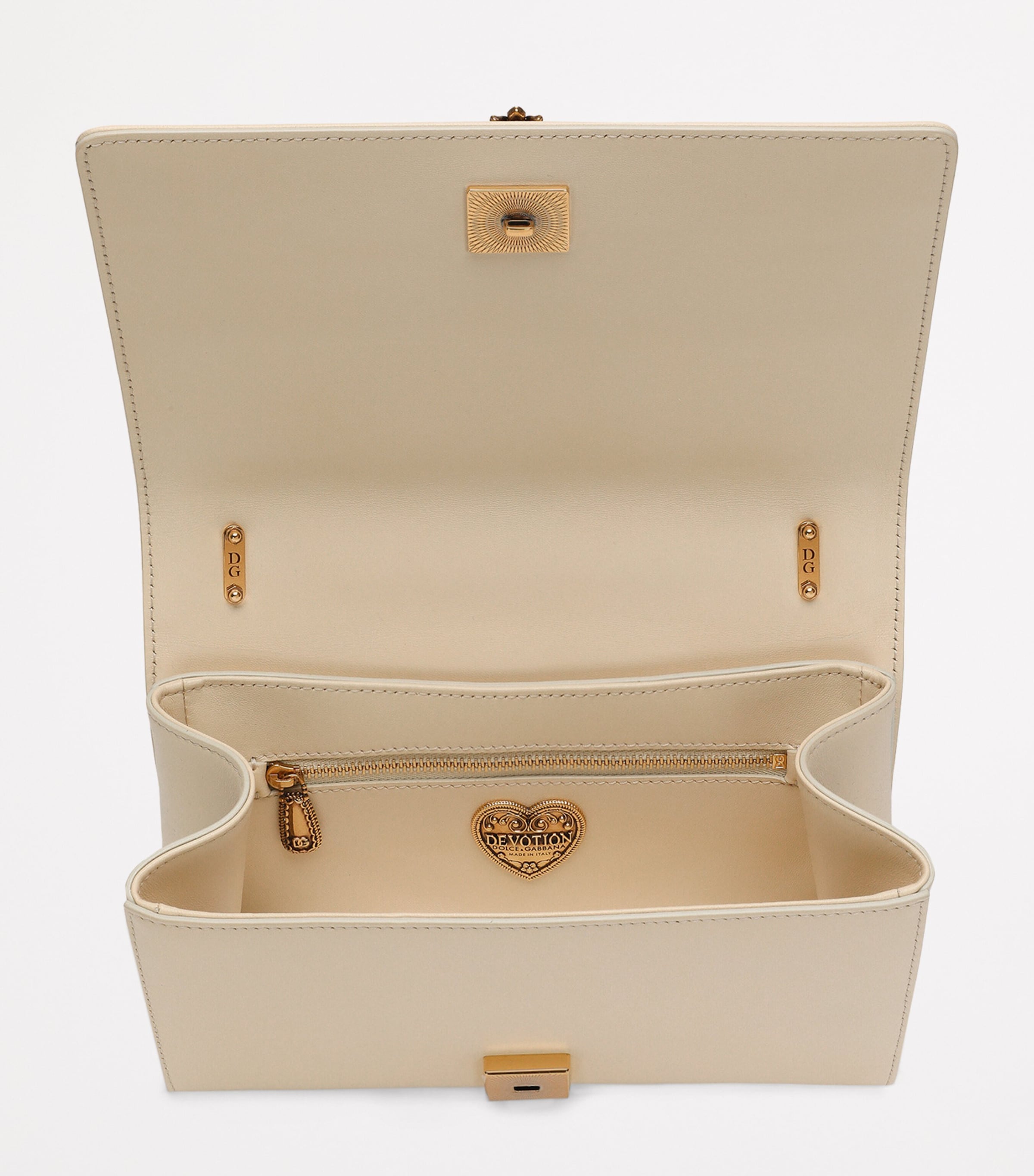 Leather Devotion Shoulder Bag 8H000-BURRO Image 4