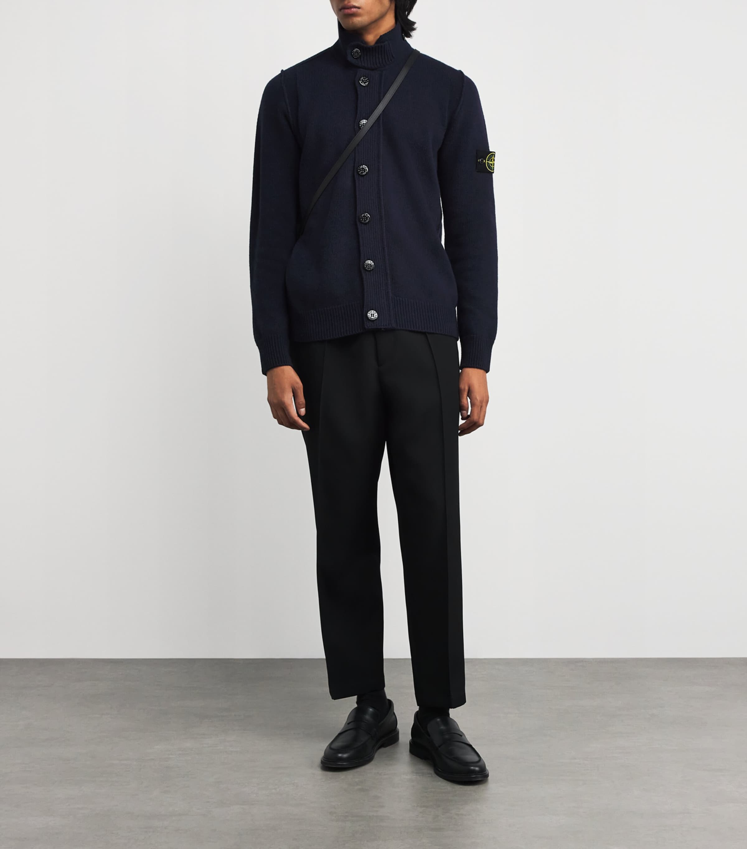 Wool-Blend Zip-Up Cardigan V0020 Image 2