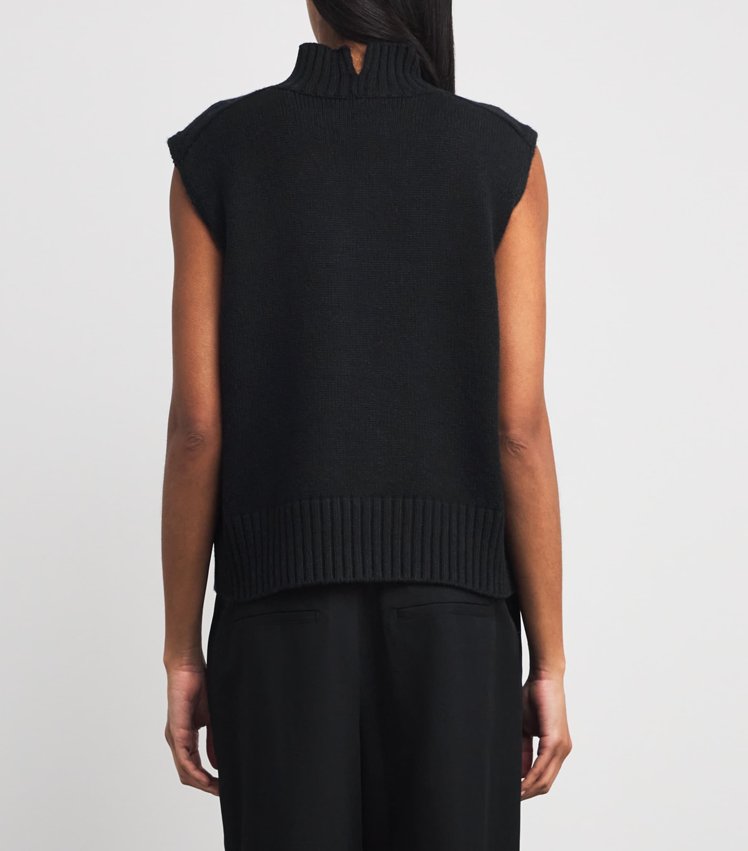Cashmere Sleeveless Sweater BLACK Image 4