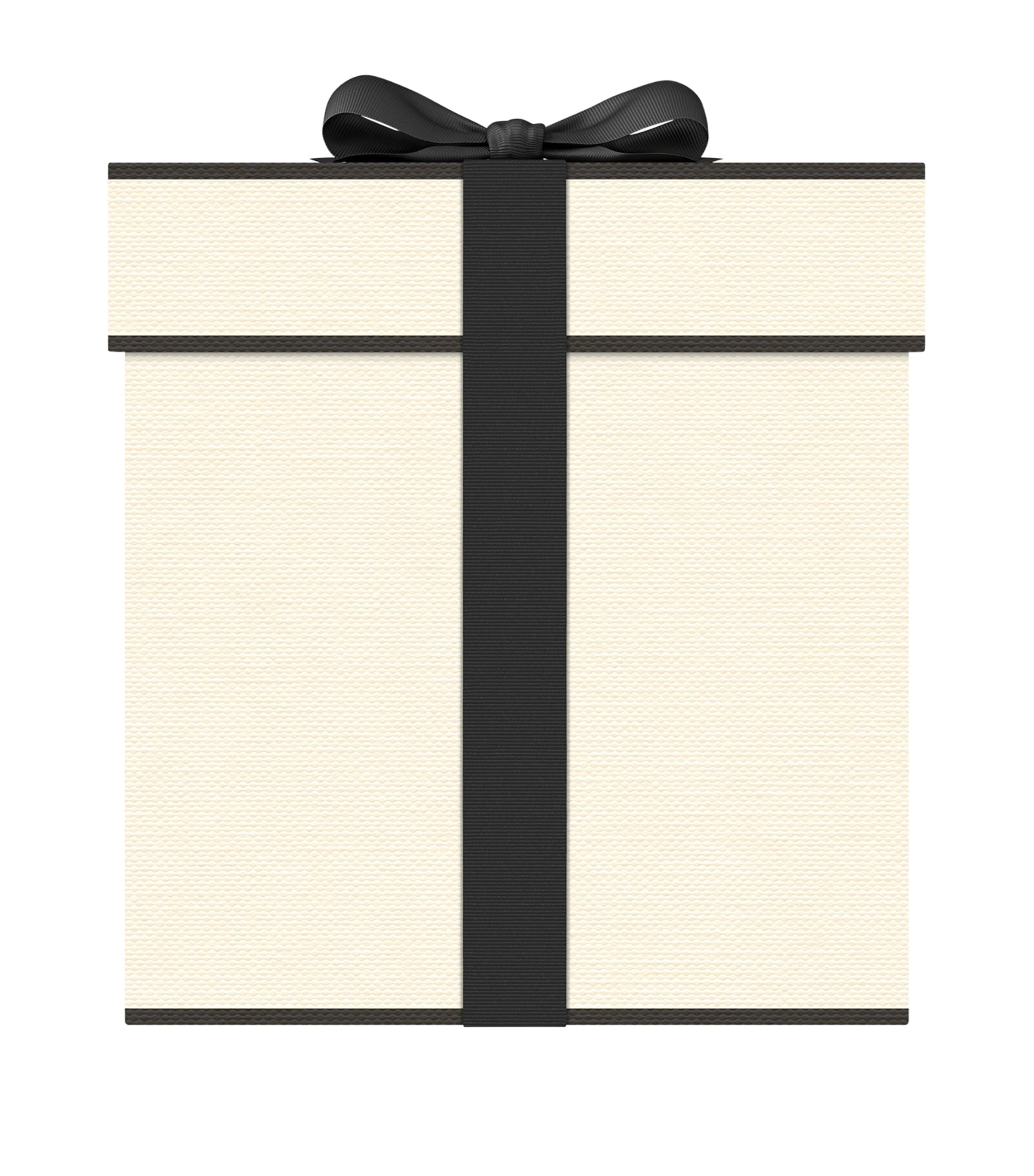 Jo Malone London English Pear & Freesia Candle (600g) Image 2