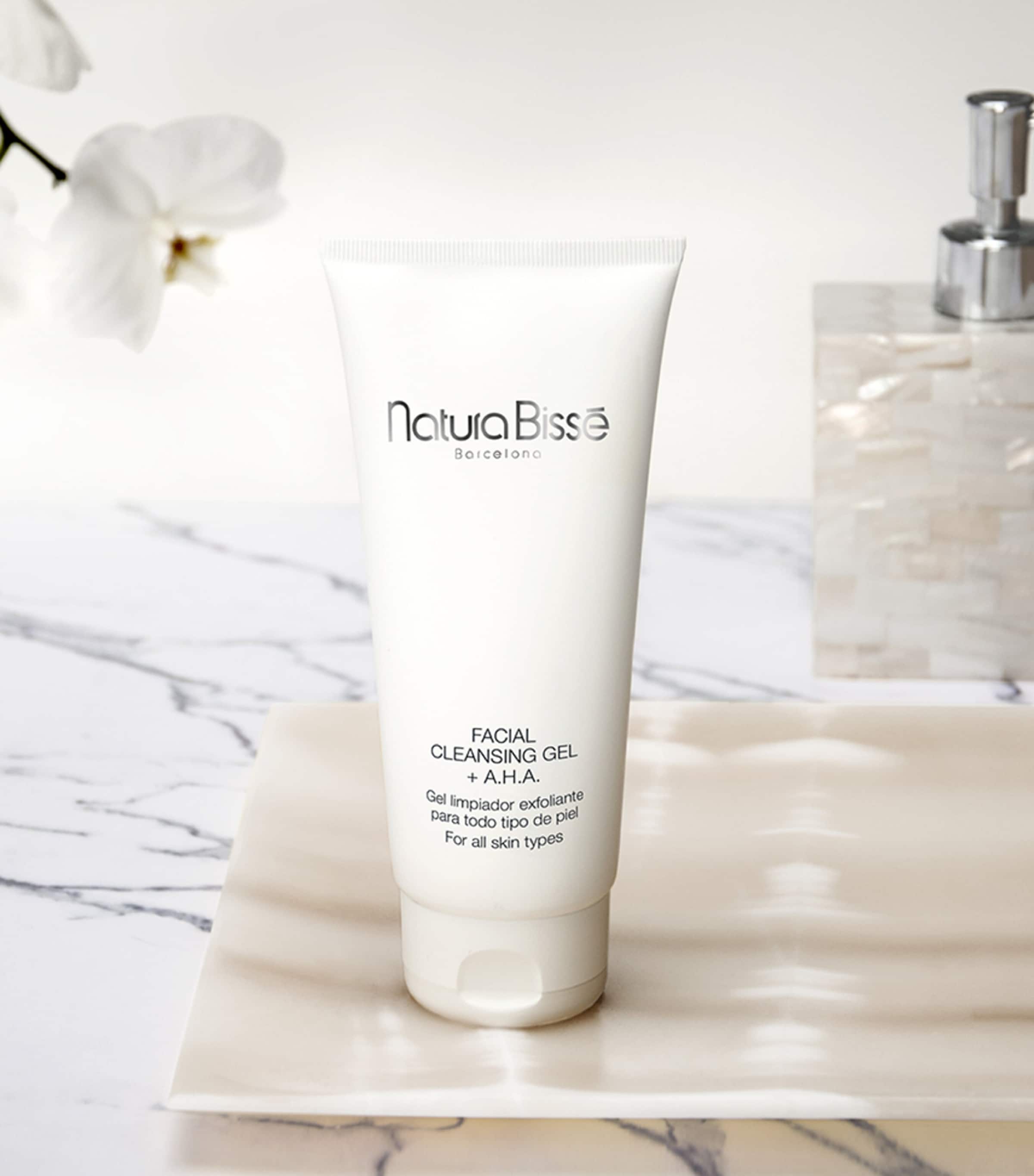 Facial Cleansing Gel x Aha (200ml) NO COLOUR Image 2