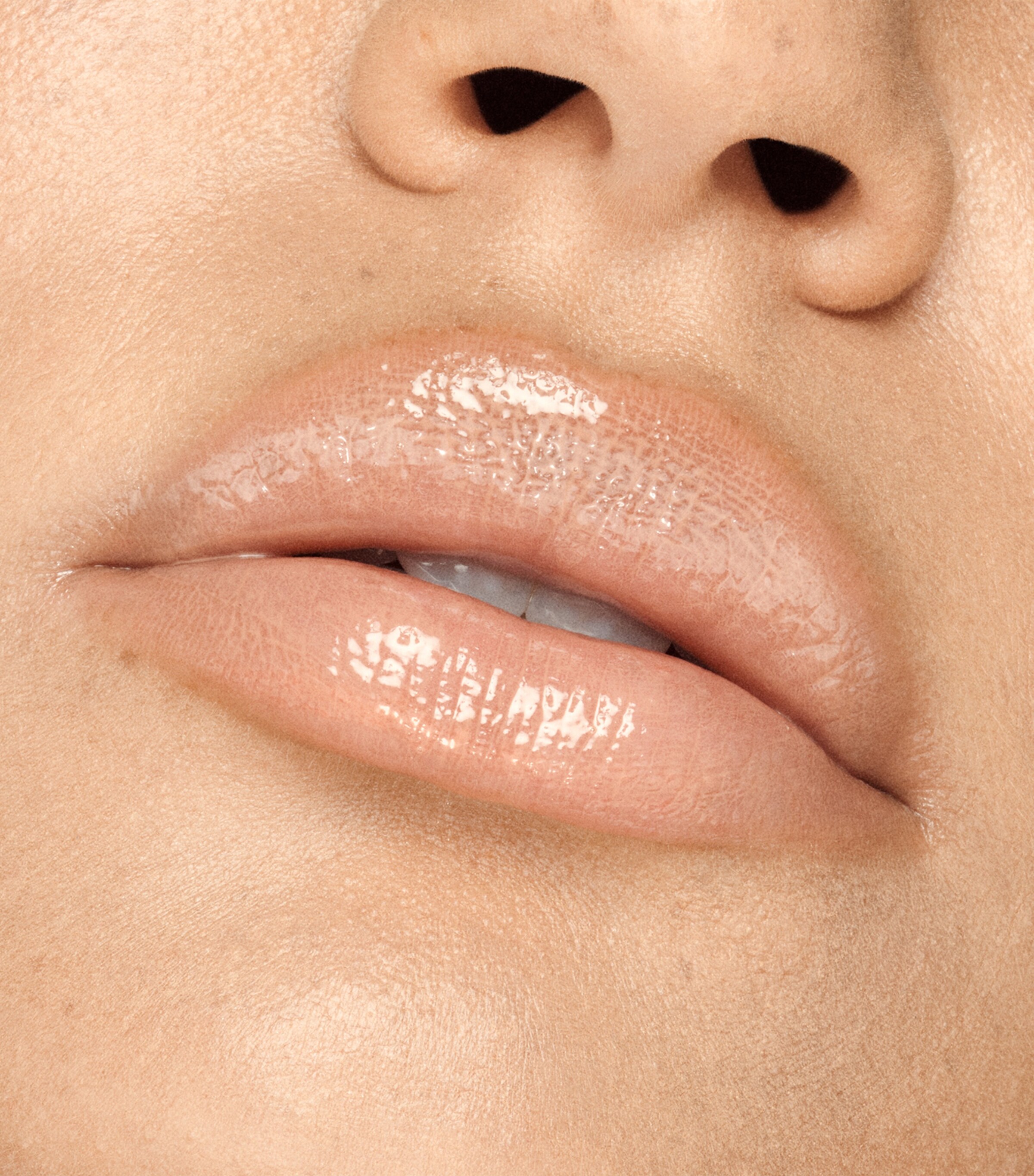 Vieve Lip Dew (6ml) Socialite Image 3