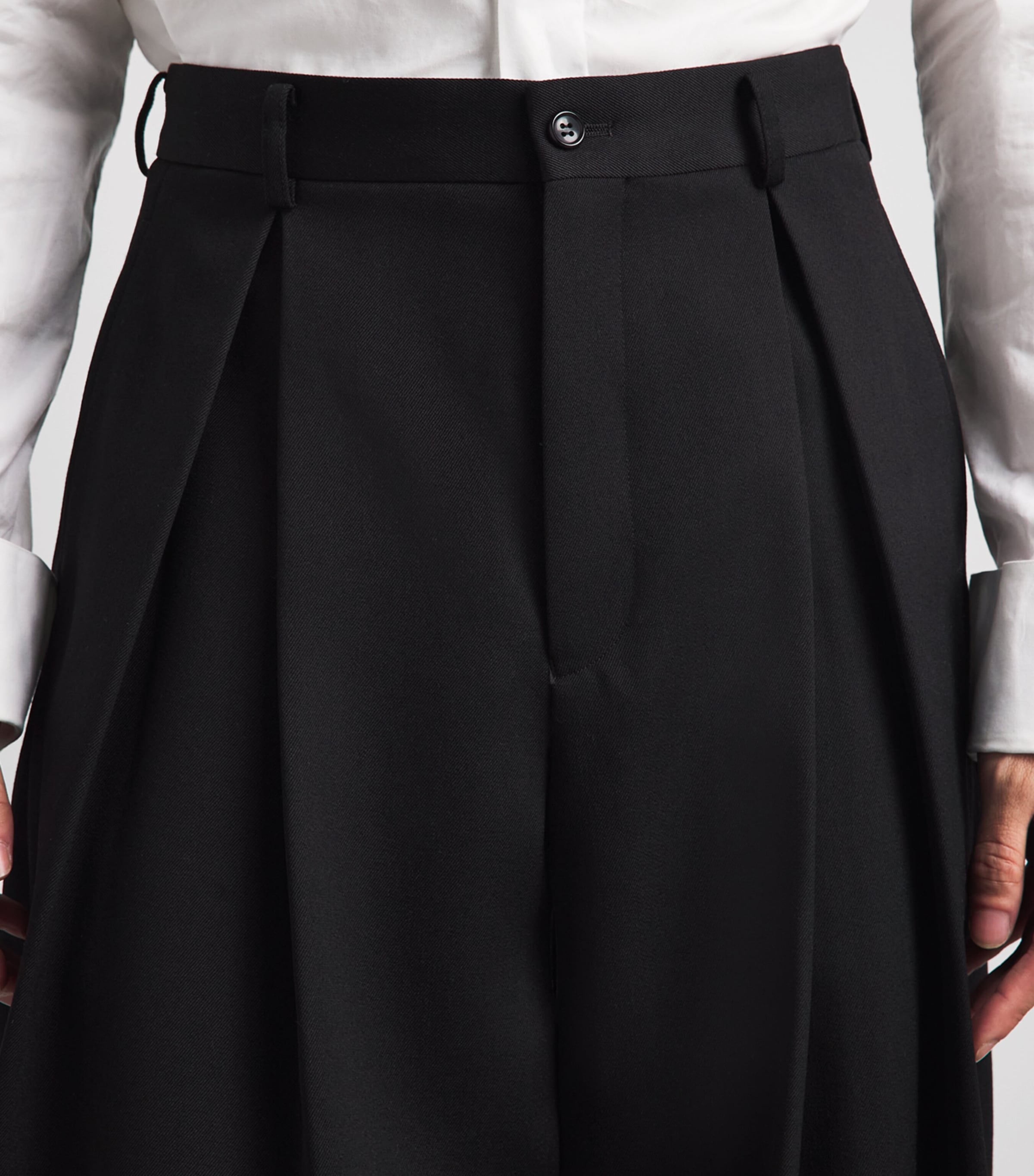 Comme Des Garçons Mens Wool Pleated Trousers Black Image 3