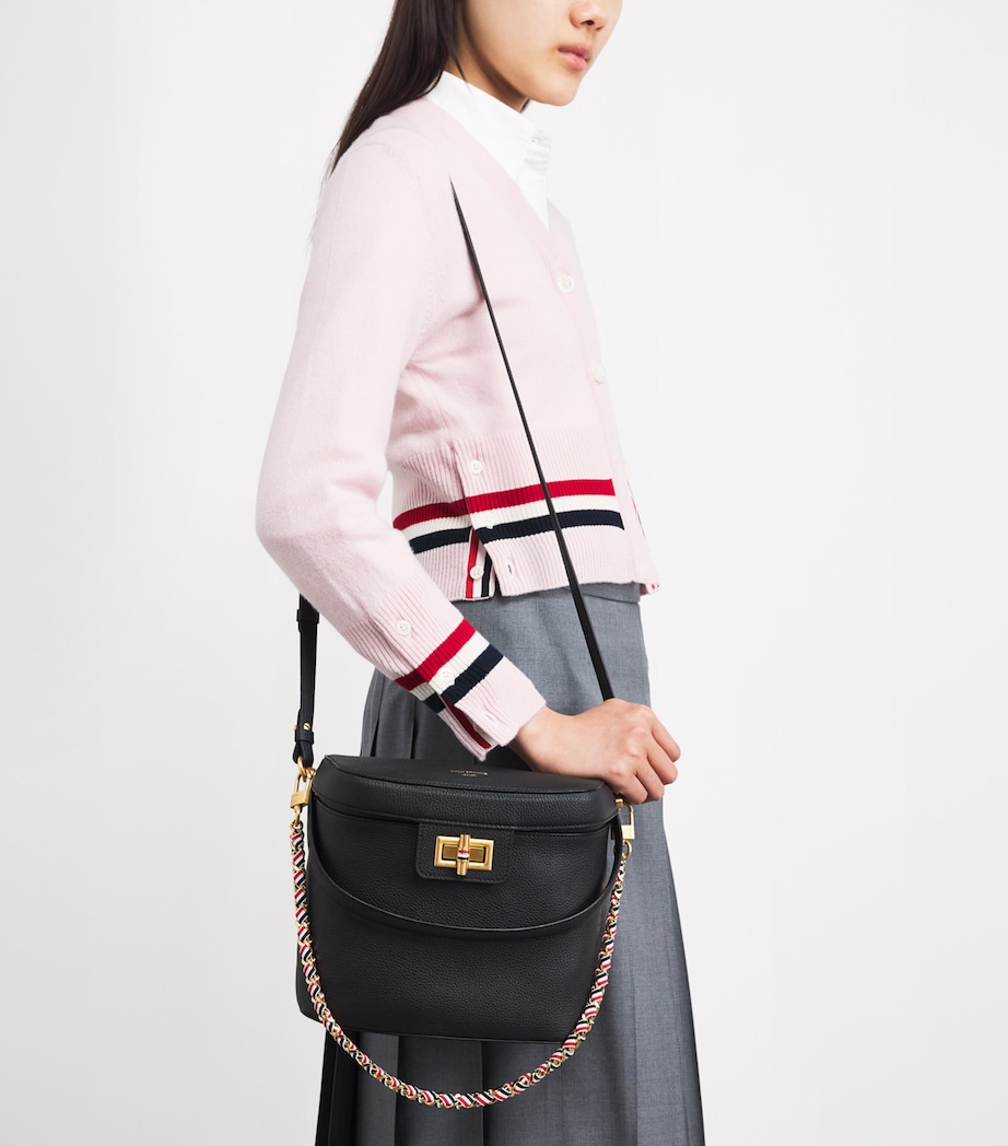 Pebble Leather Box Bag BLACK Image 4