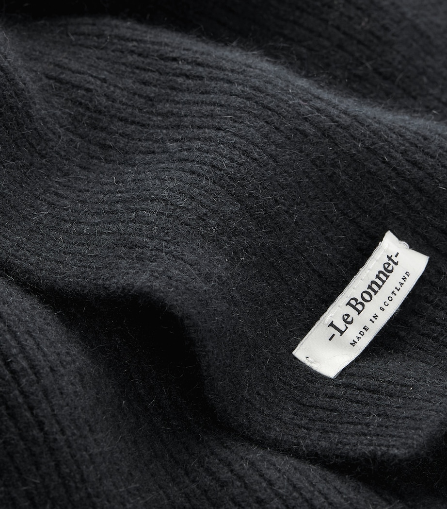 Classic Lambswool Scarf ONYX Image 2