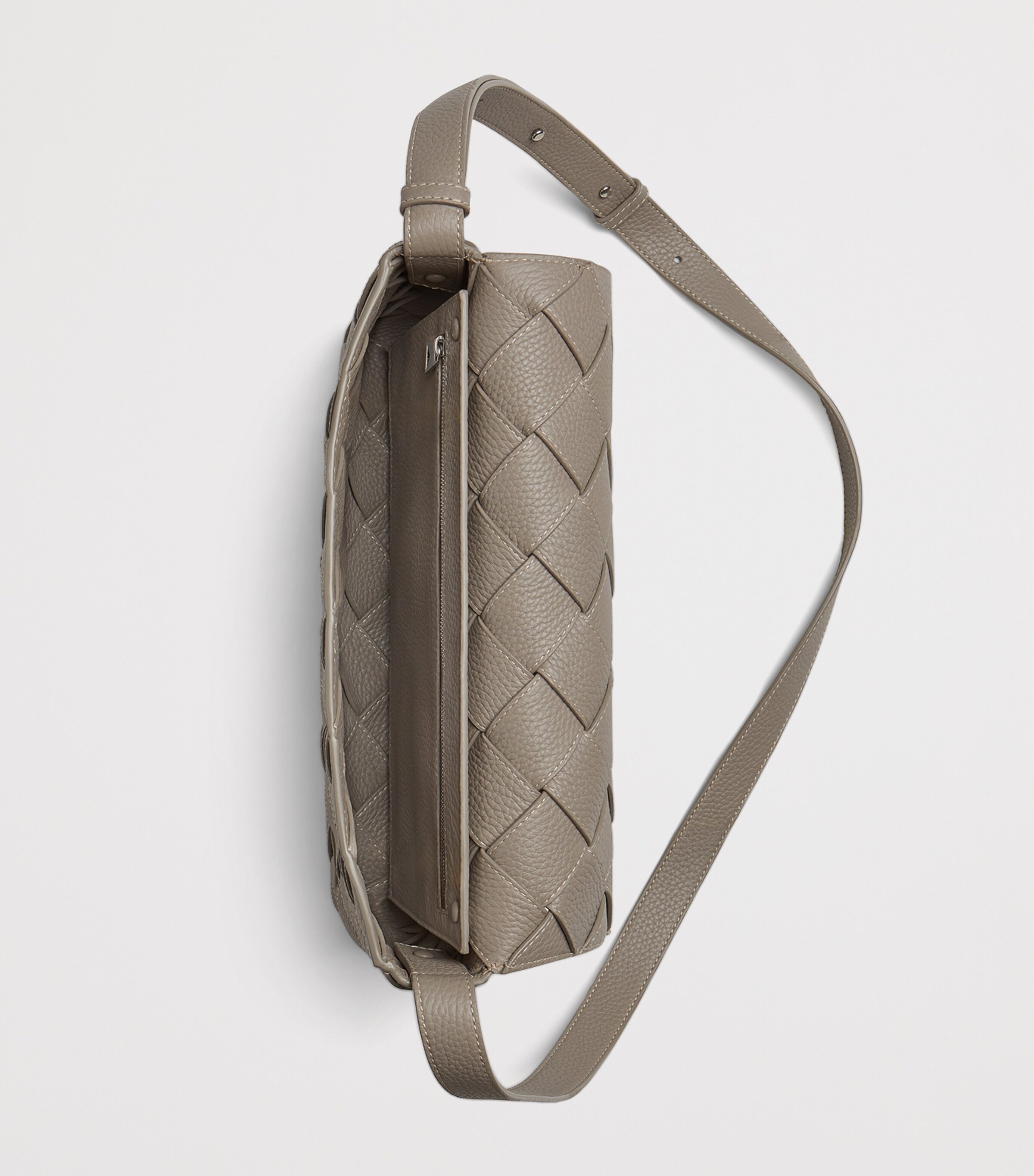BOTTEGA VENETA ボディバッグ　ウエストポーチ　レザー　グレー Bottega Veneta Grey Large Leather Diago Cross-Body Bag | Harrods US