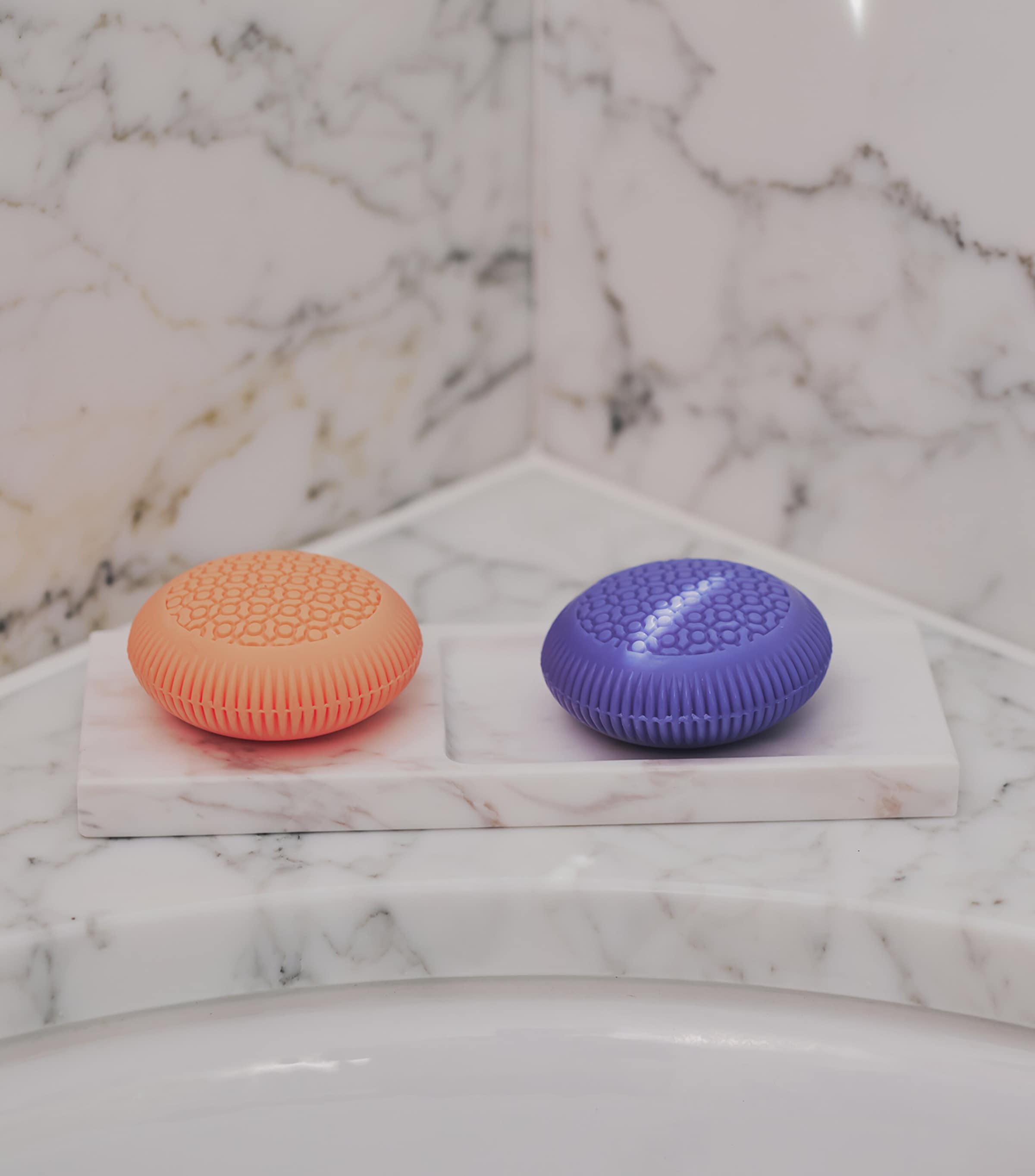 Gentlemen Soap BLUE Image 4