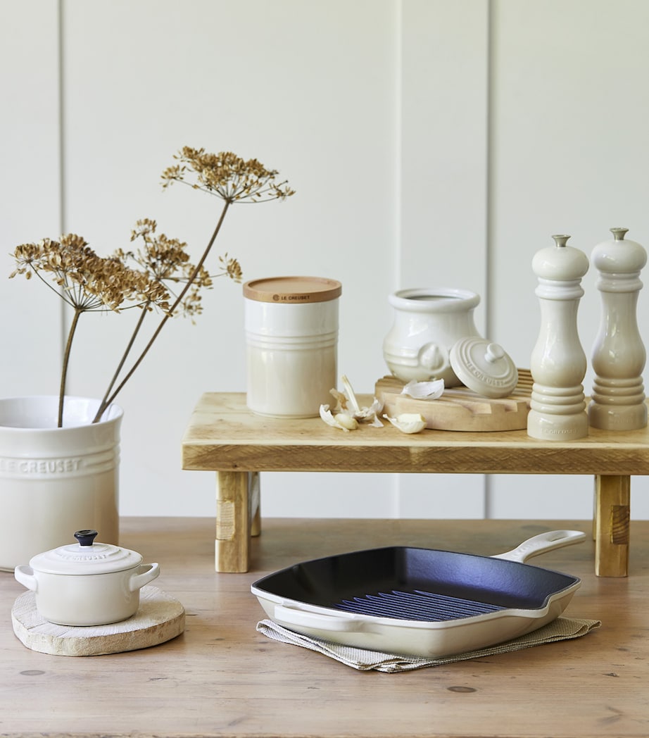 Cast Iron Square Grillit (26cm) MERINGUE Image 5