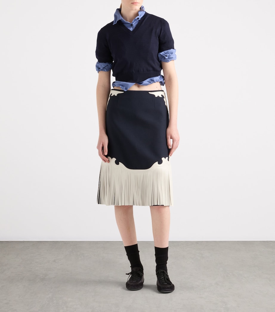 Wool V-Neck Sweater F0008 Image 2