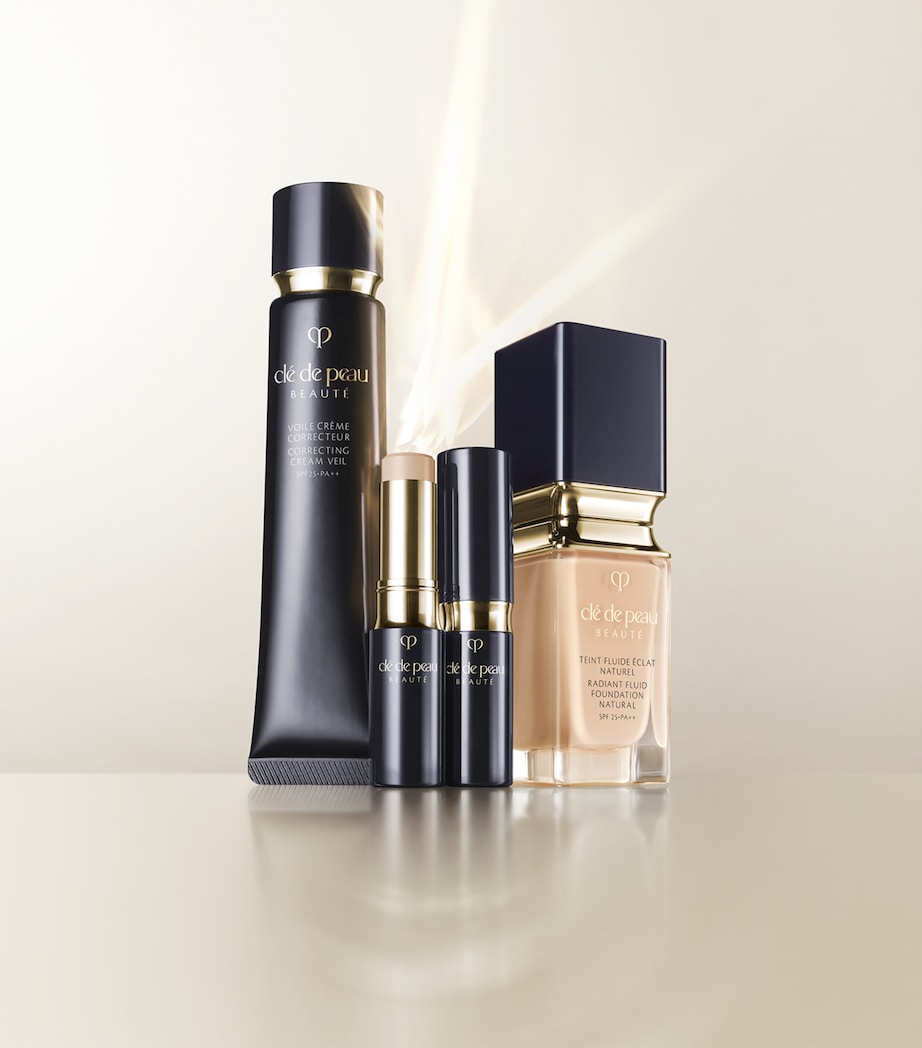 Concealer 4 - ALMOND Image 6