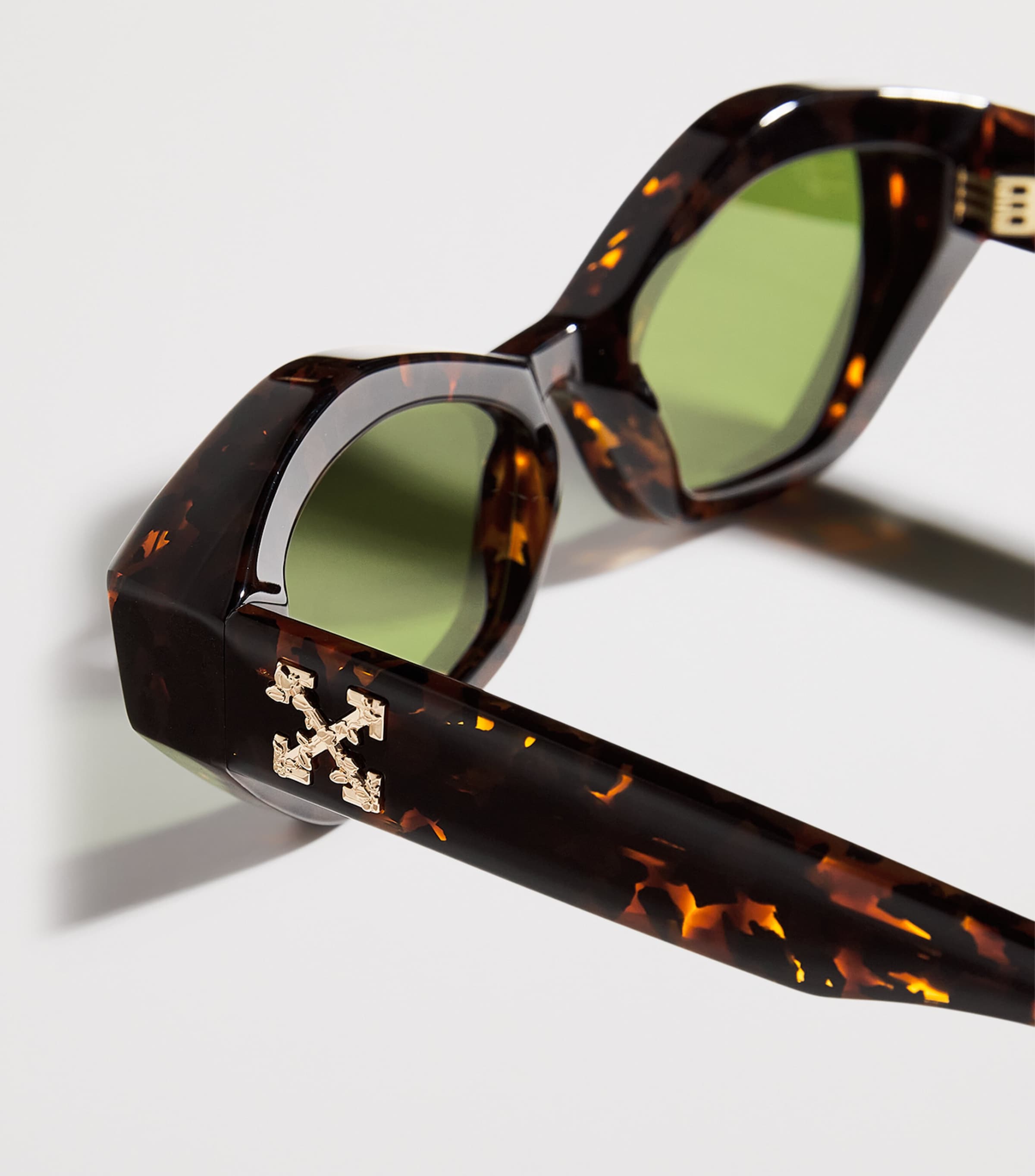 【送料&関税込】Off-White Hilo Sunglasses - Unisex Off-White Eyewear Hilo Sunglasses | Black | FARFETCH PL