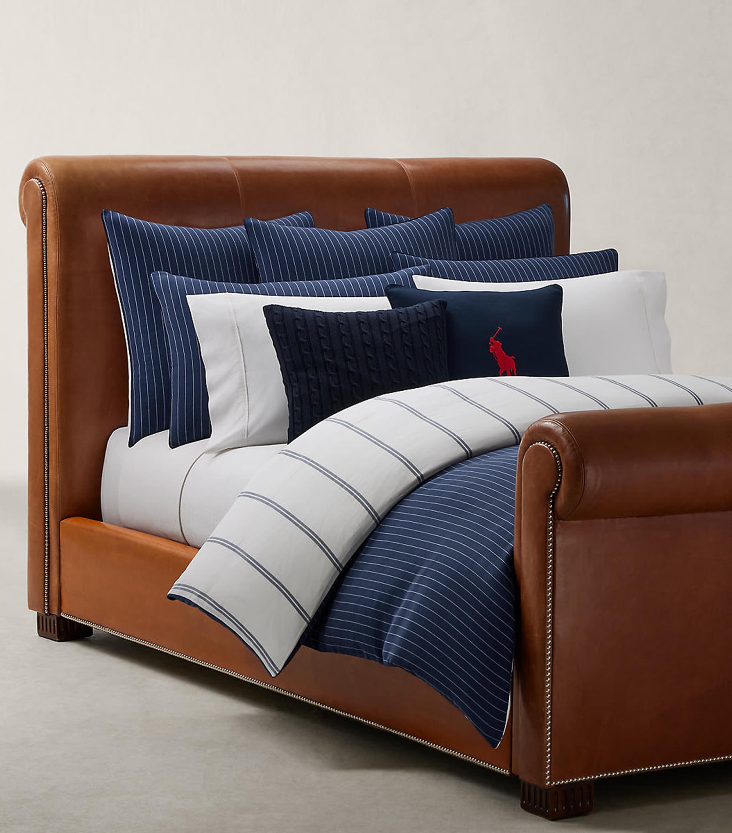 Ralph Lauren Home Kerrigan Square Oxford Pillowcase (65cm x 65cm) Navy Image 5