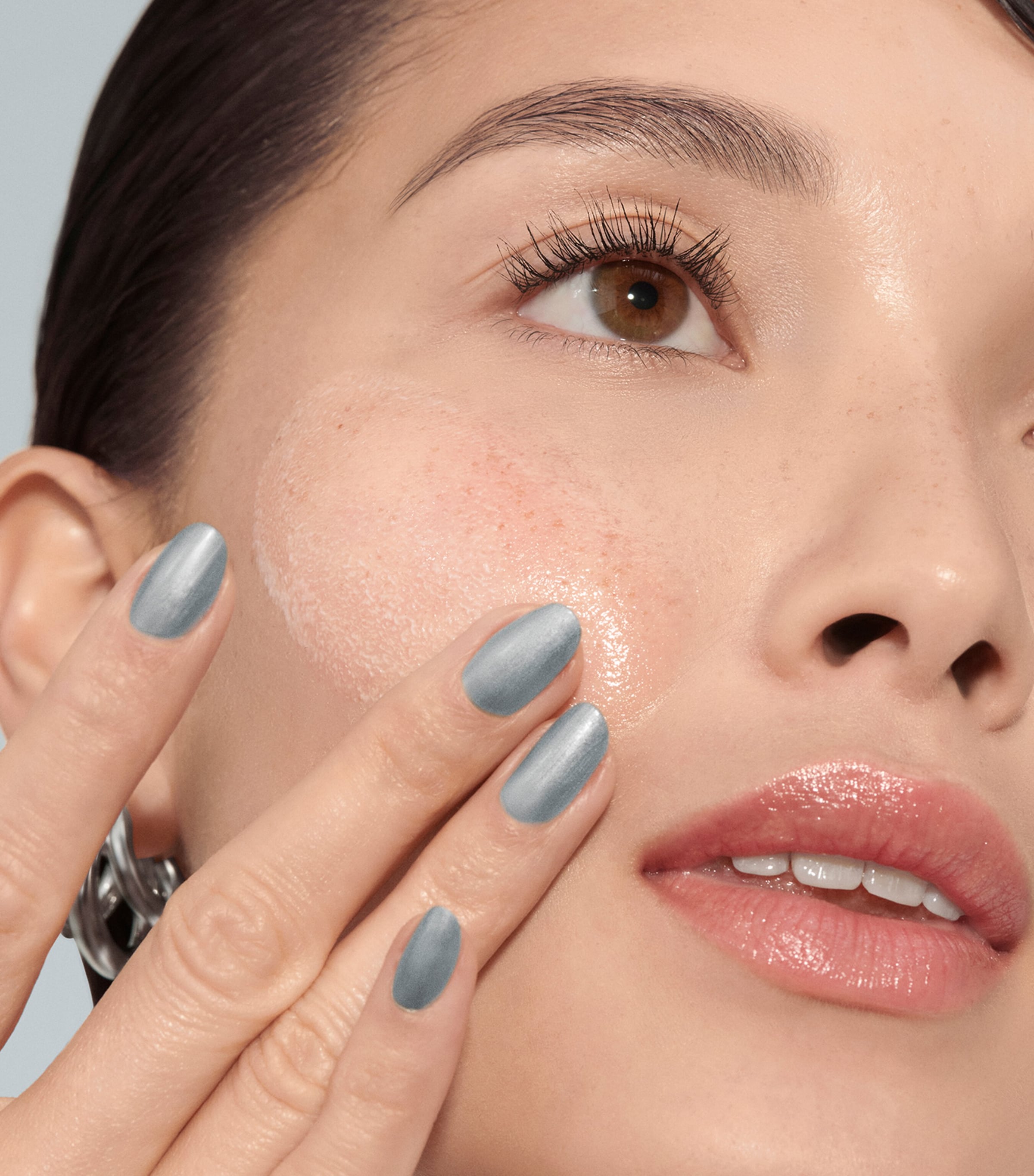 Soothing Cleansing Oil (100ml) NO COLOUR Image 3