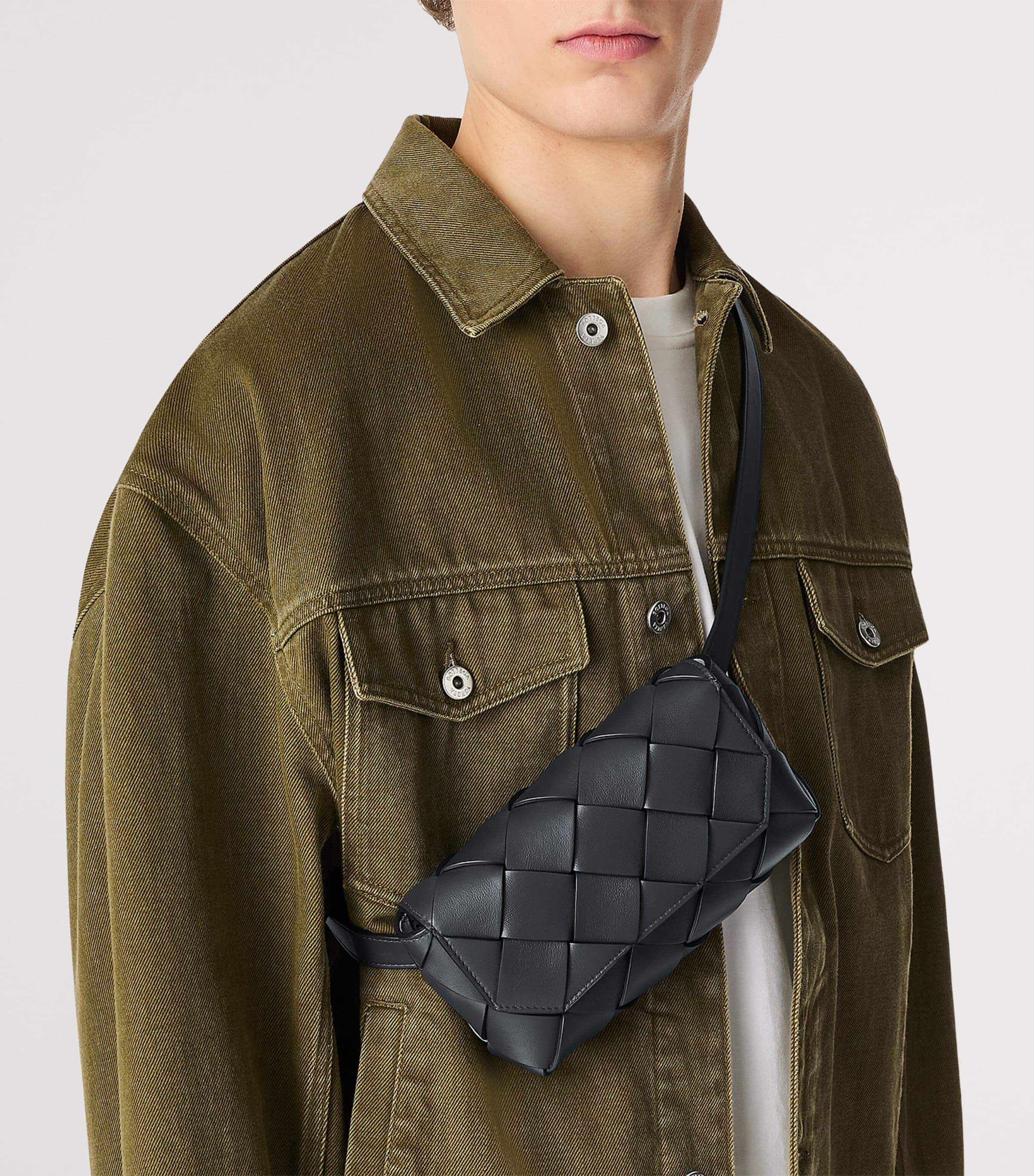 Bottega Veneta Leather Intreccio Diago Belt Bag Image 2