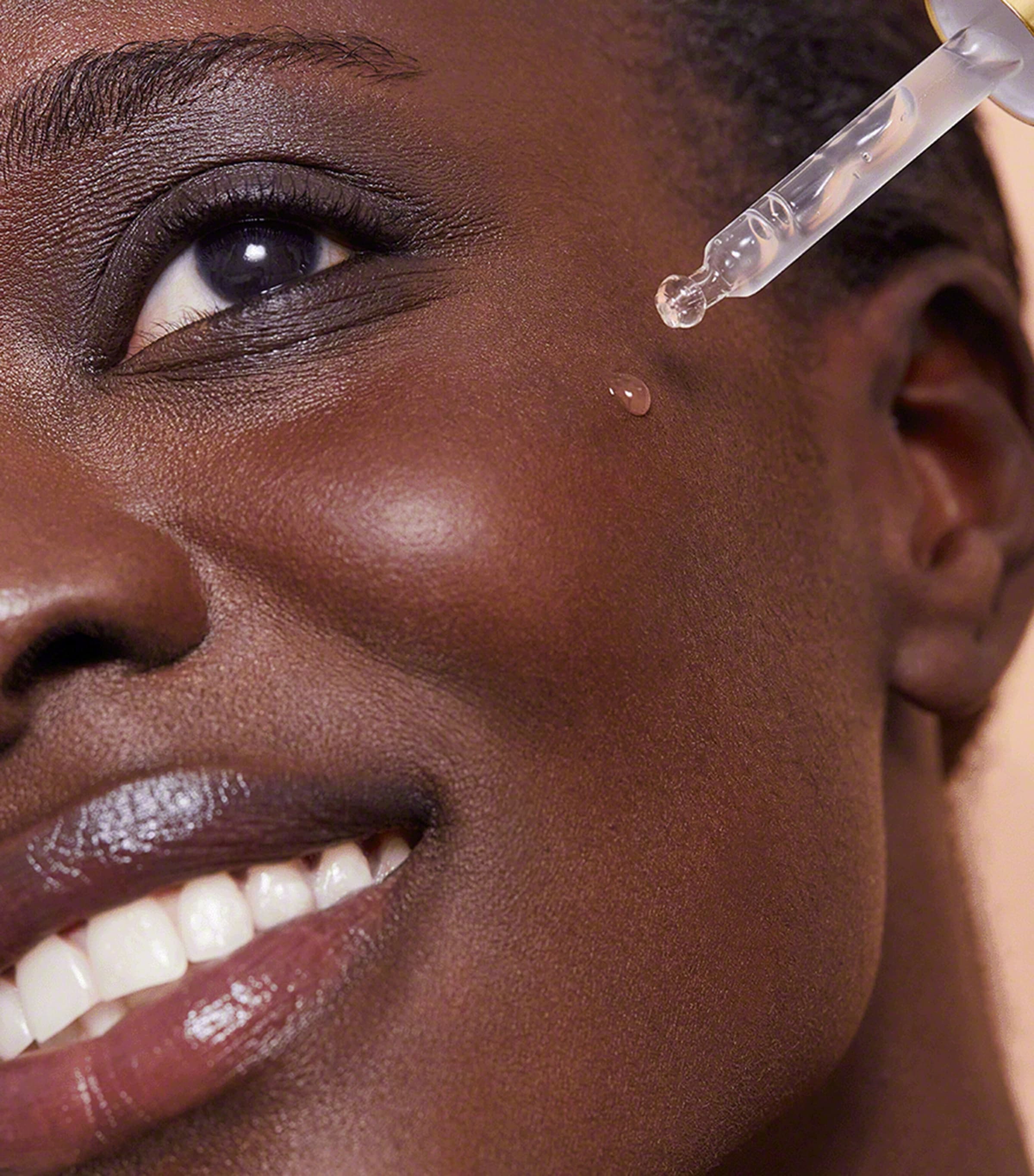 Moisturizing Booster Serum (20ml) NO COLOUR Image 4