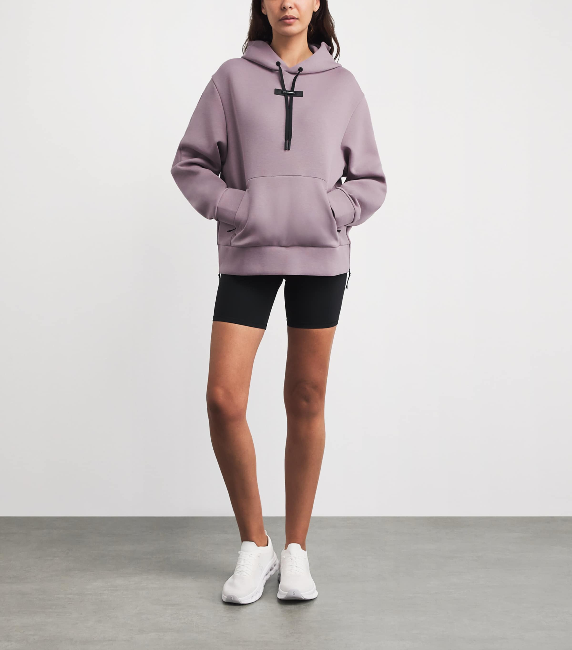 On Womens Cotton-Blend Focus Tech Hoodie Heron Image 2