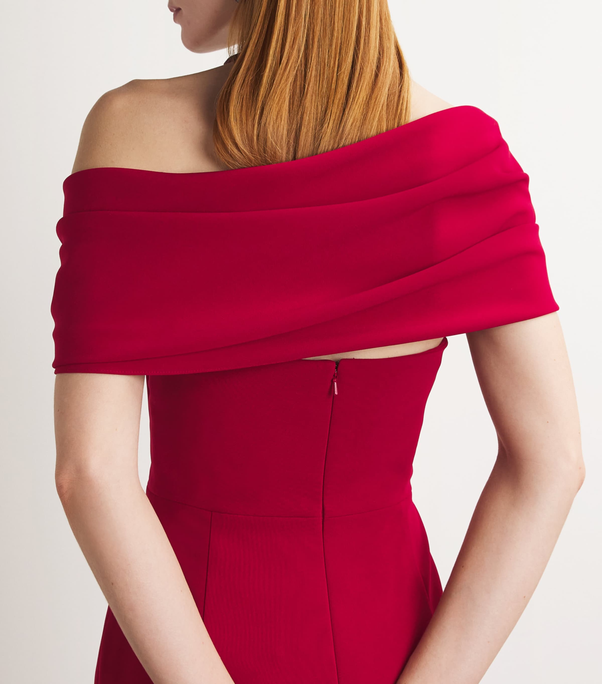 ワンピース Carolina Herrera 'Off-Shoulder Gown' dress CAROLINA HERRERA Off-the-shoulder draped crepe gown | NET-A