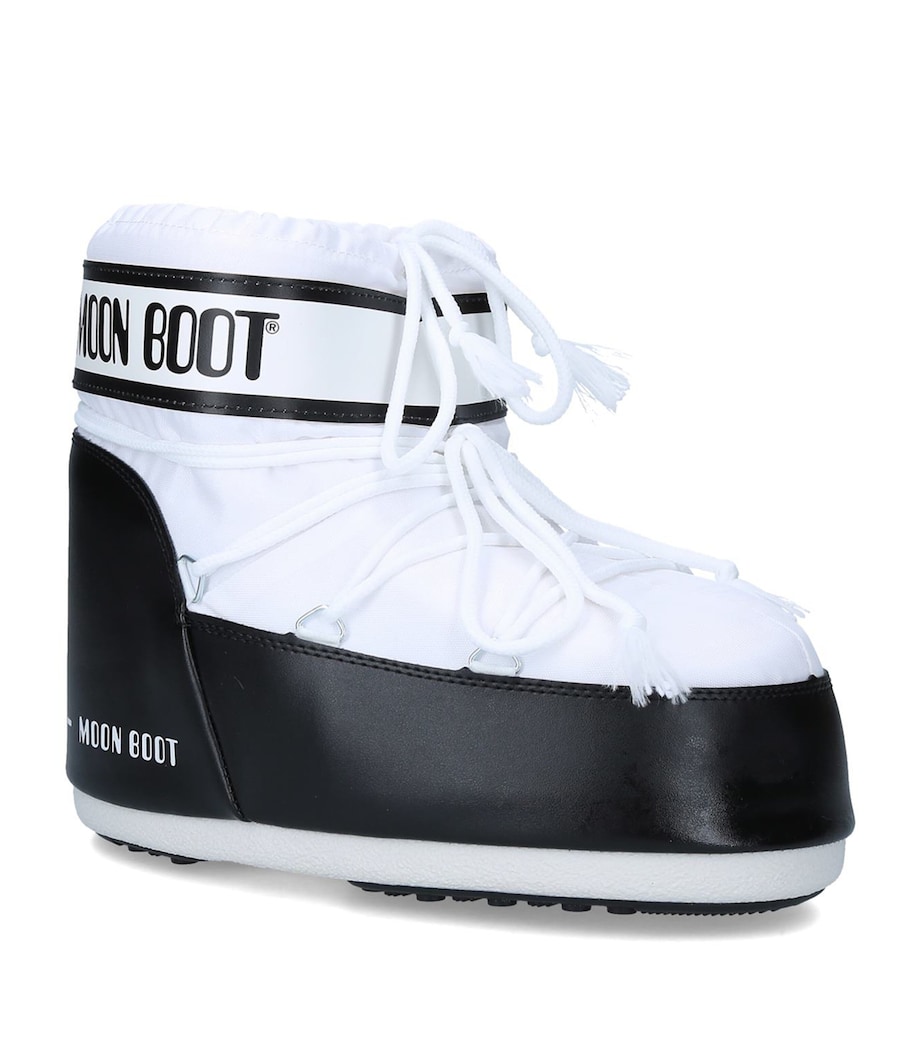 Icon 2 Low Moon Boots WHITE/BLK Image 1