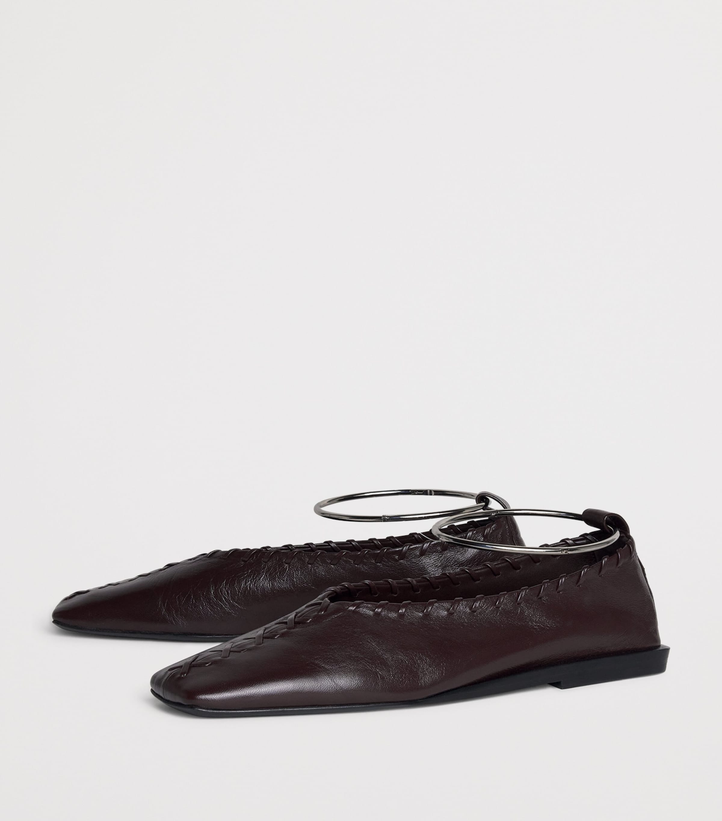 ★JIL SANDER★RING BALLET FLATS Black JIL SANDER Ring whipstitch-trimmed leather ballet flats