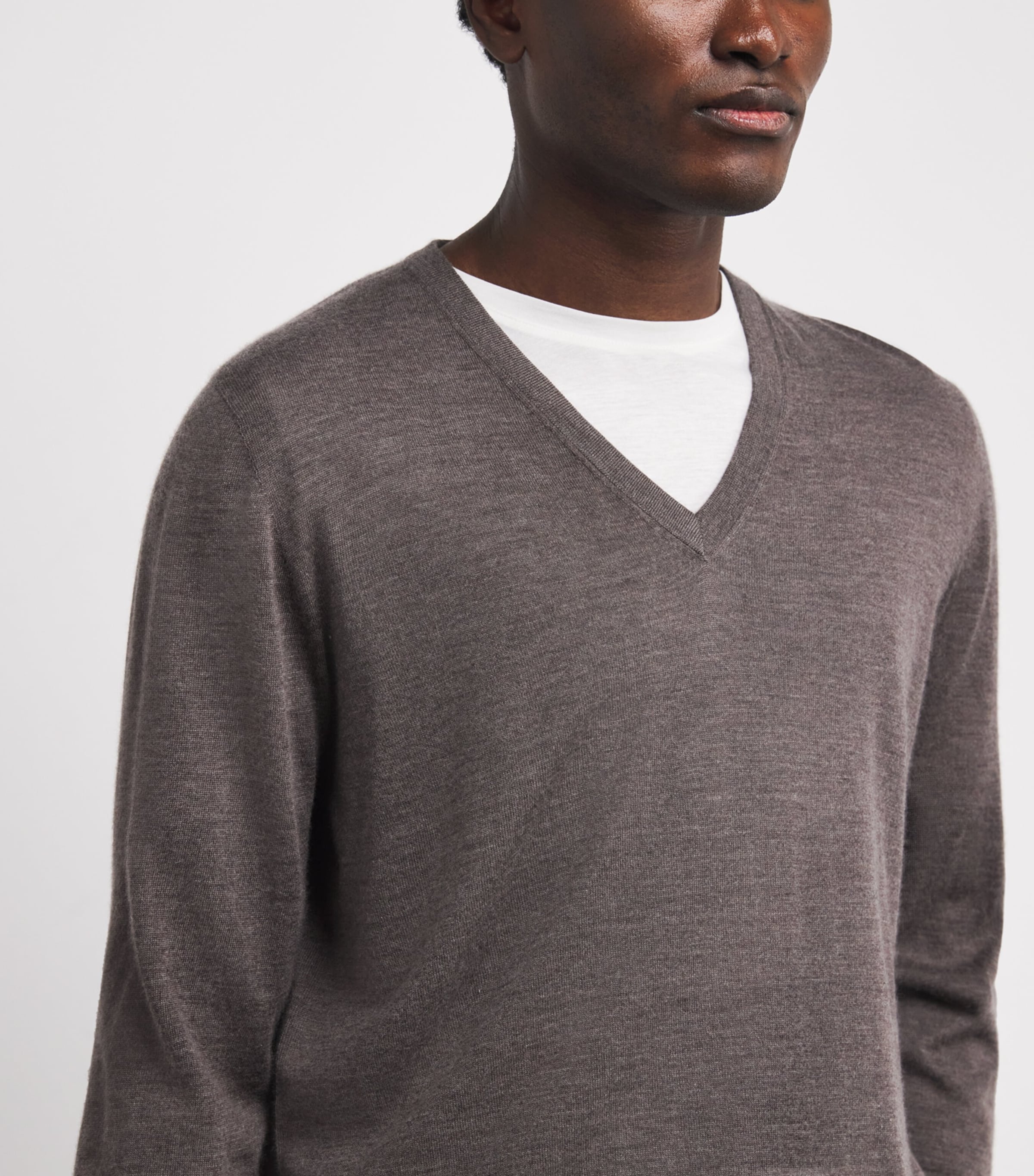 Superfine Cashmere V-Neck Sweater HB7092 ASH Image 6
