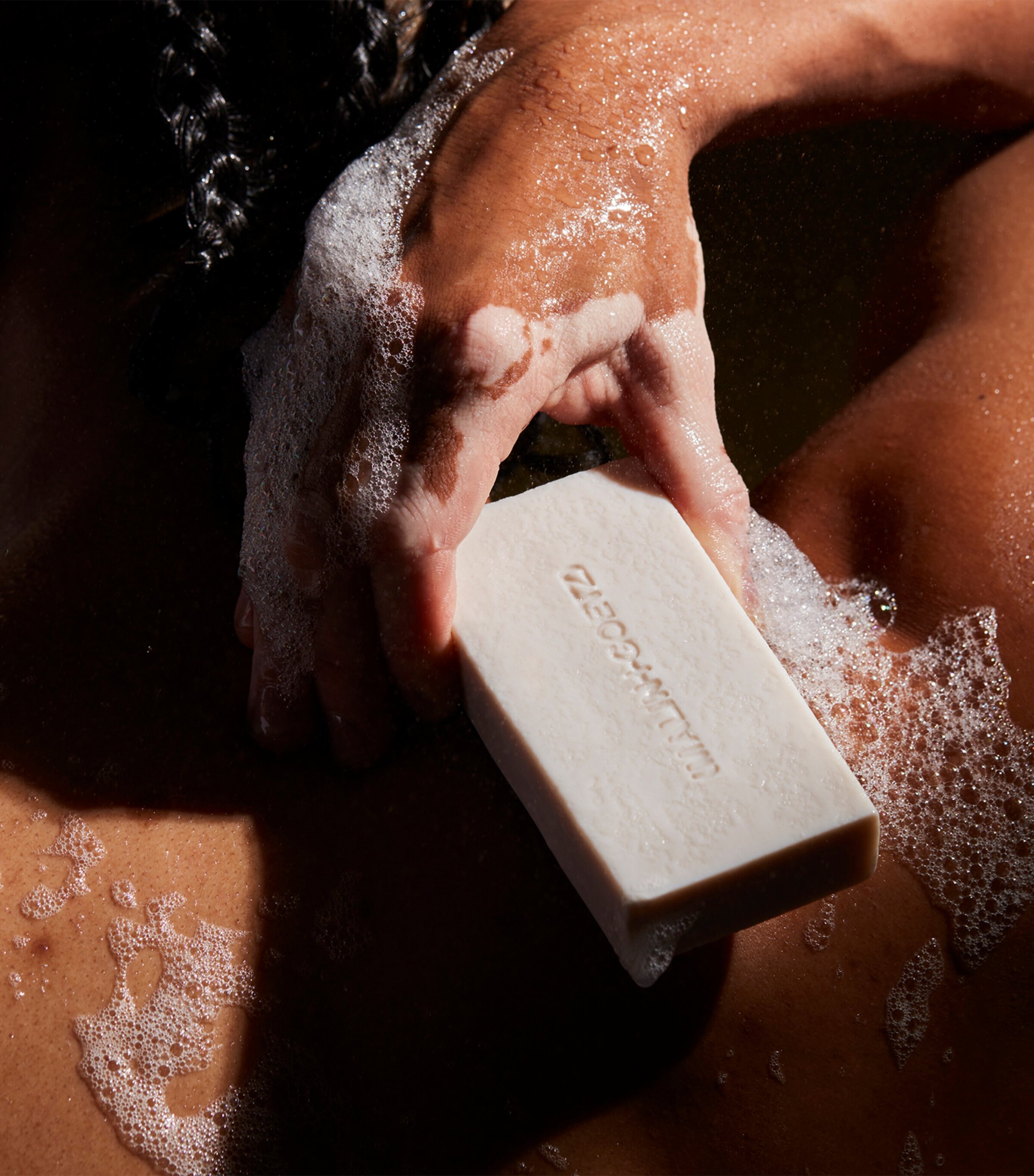 MALIN+GOETZ Vitamin B5 Hydrating Bar Rum (140g) Image 3